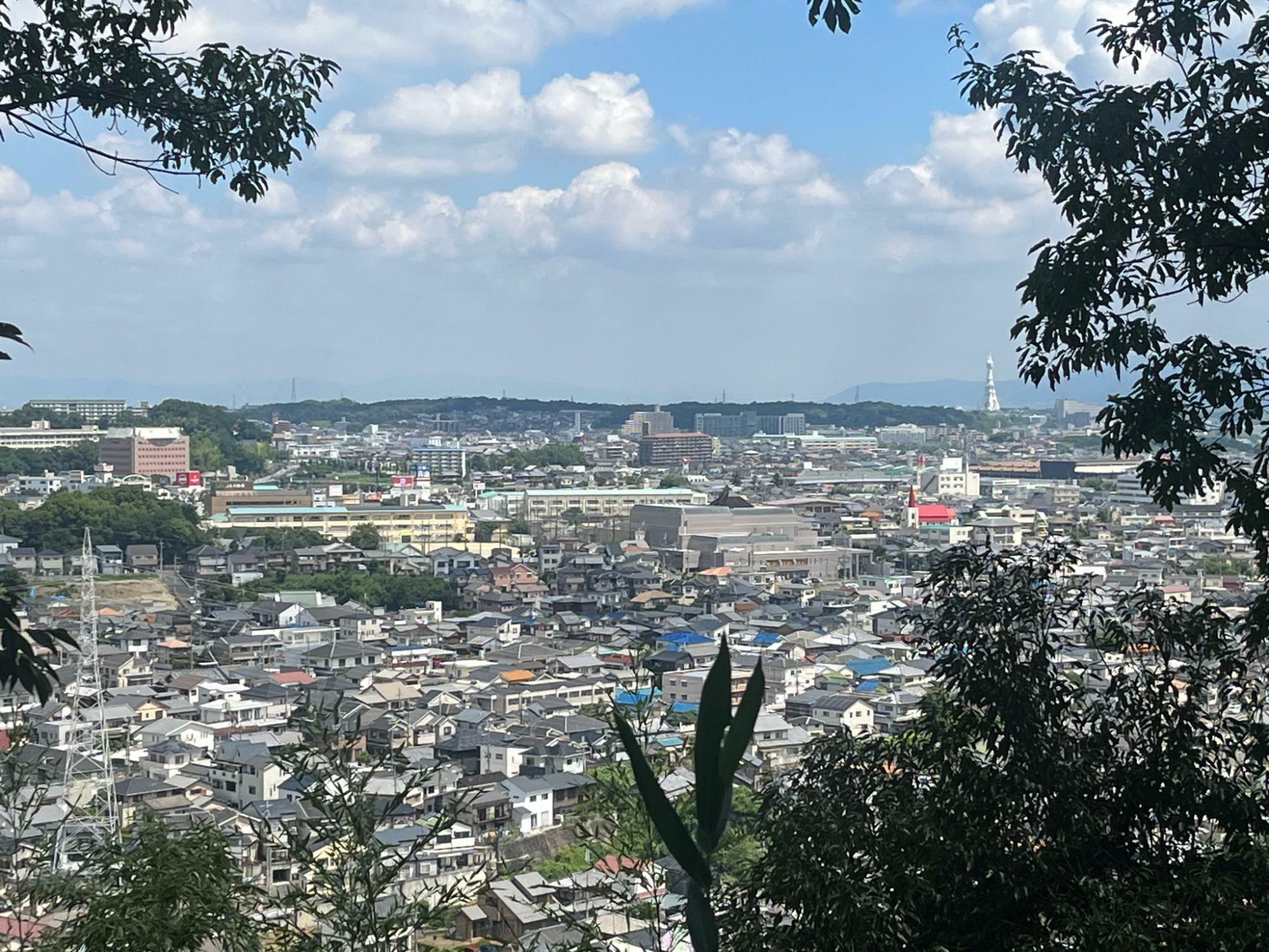 烏帽子形城跡山頂からの風景