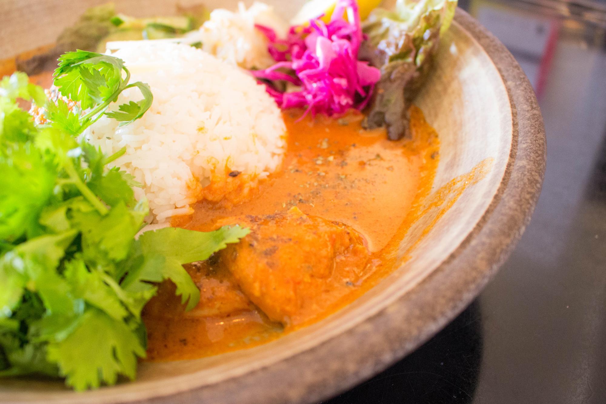 ココナツトマトチキンカレー