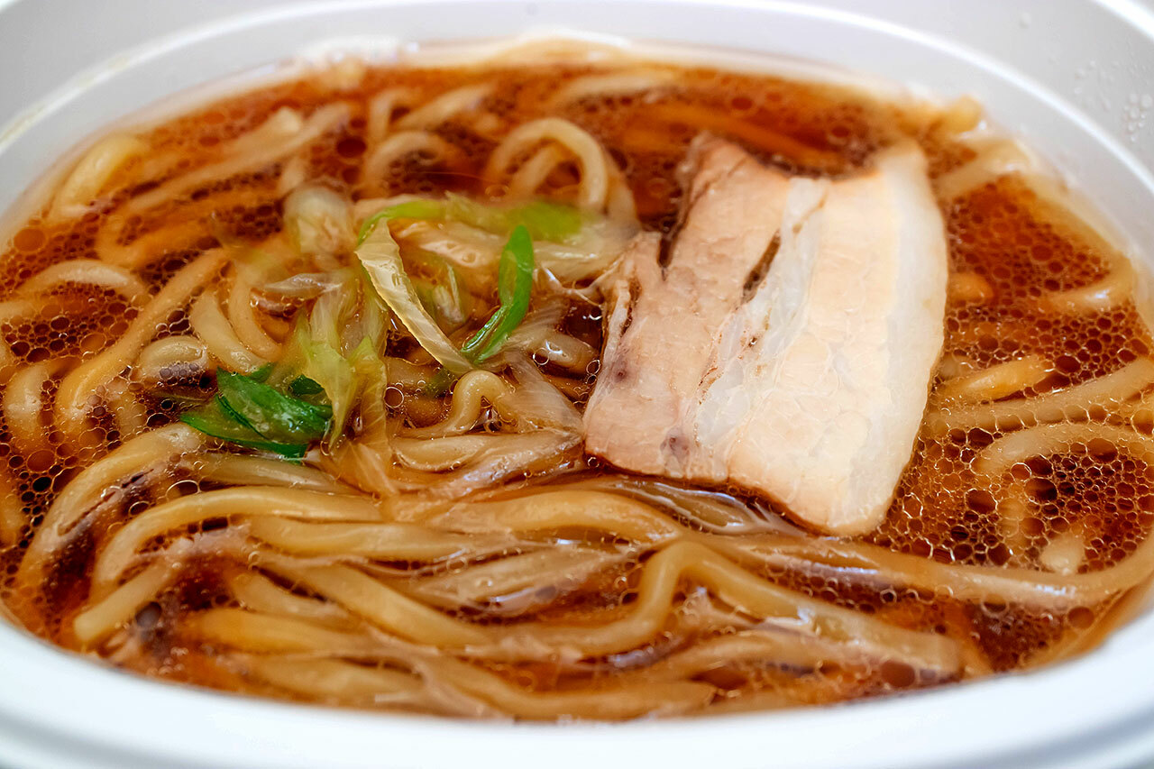 「しょうゆラーメン」完成