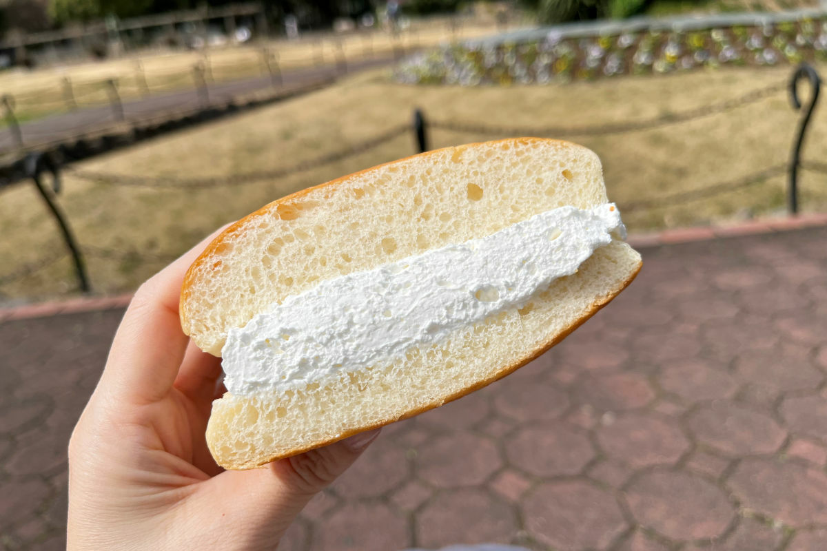 「サンチ」の牛乳パンはクリームがいっぱい！