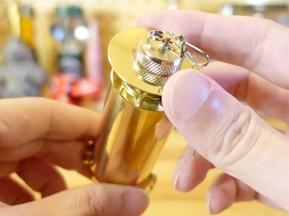 ソロキャンプ道具におすすめ 雪丘工房 オイルカートリッジ Twin