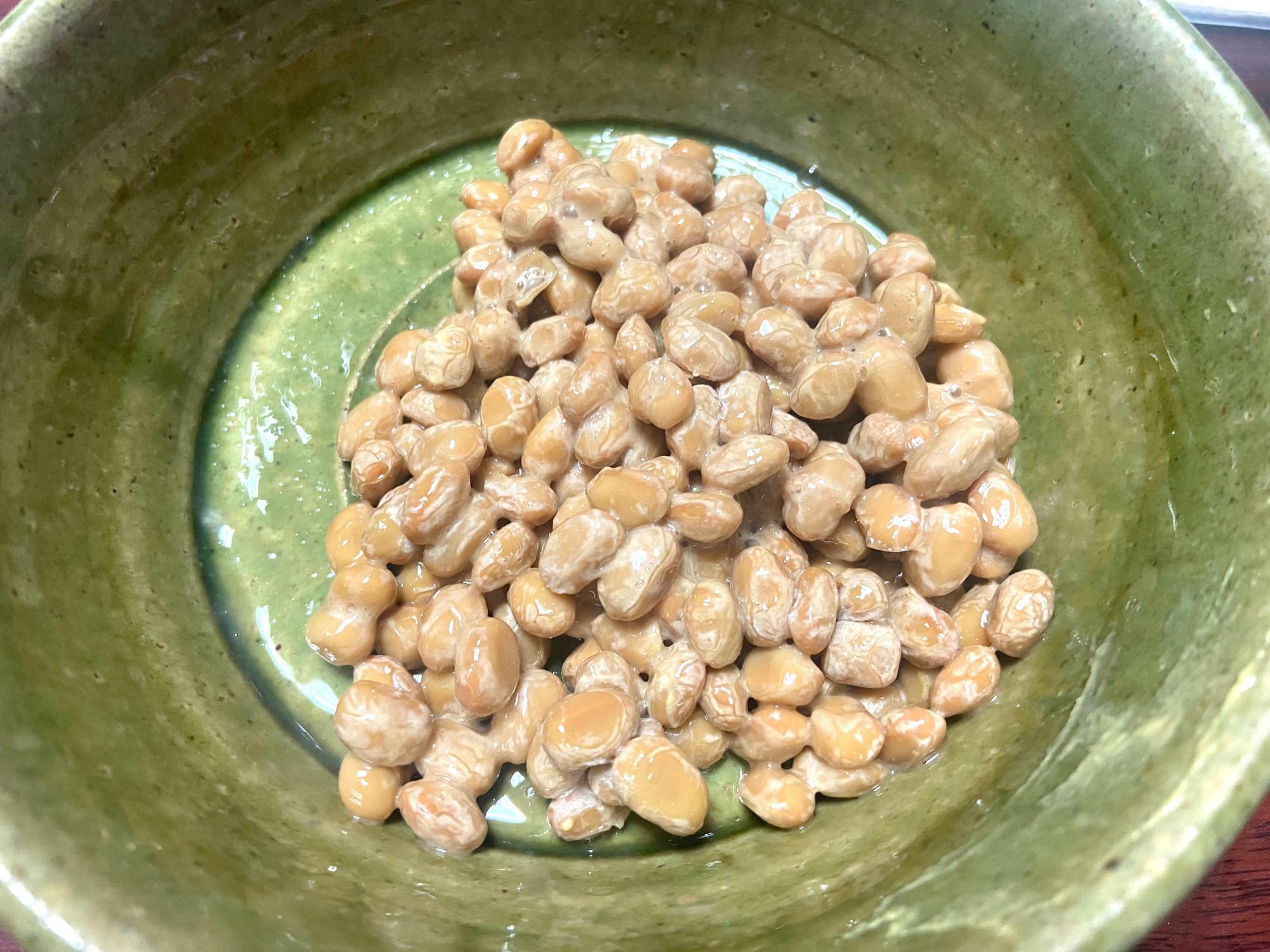 小粒納豆はご飯にとても合う納豆粒のサイズ。