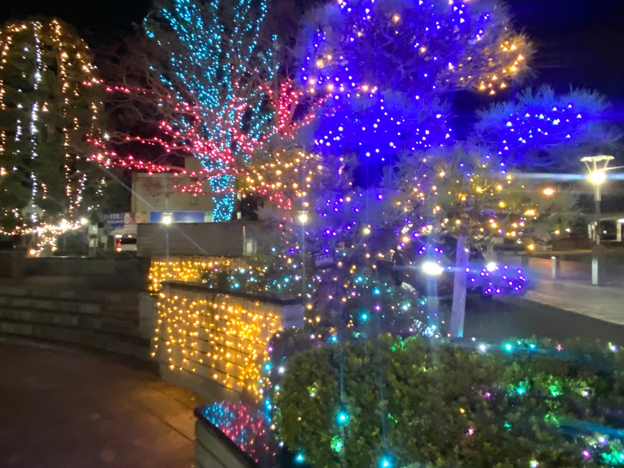 佐野駅前噴水広場