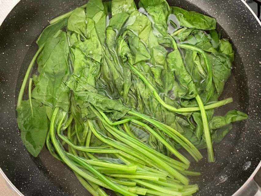 ほうれん草 セール 茹でる フライパン