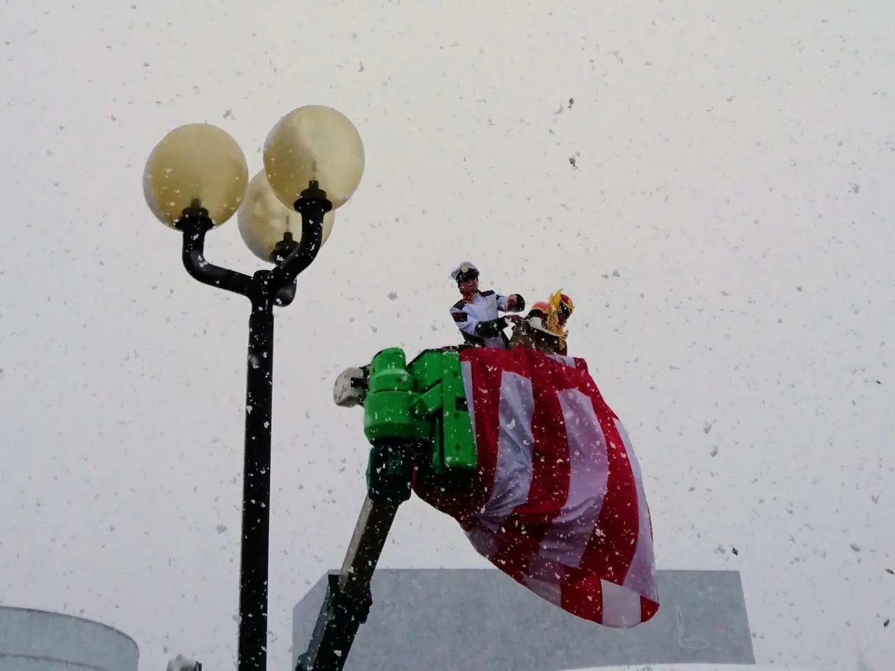 2018年 長岡雪しか祭り 餅まきの写真