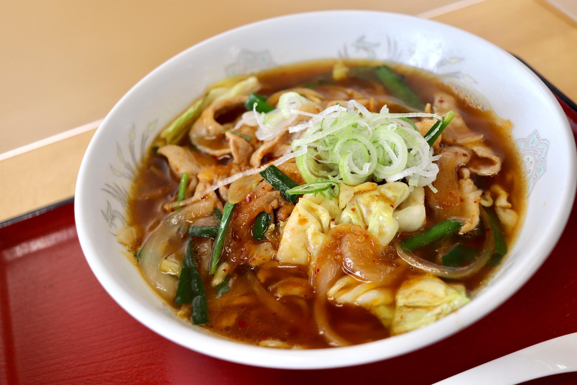 「しっとしてご麺」990円税込