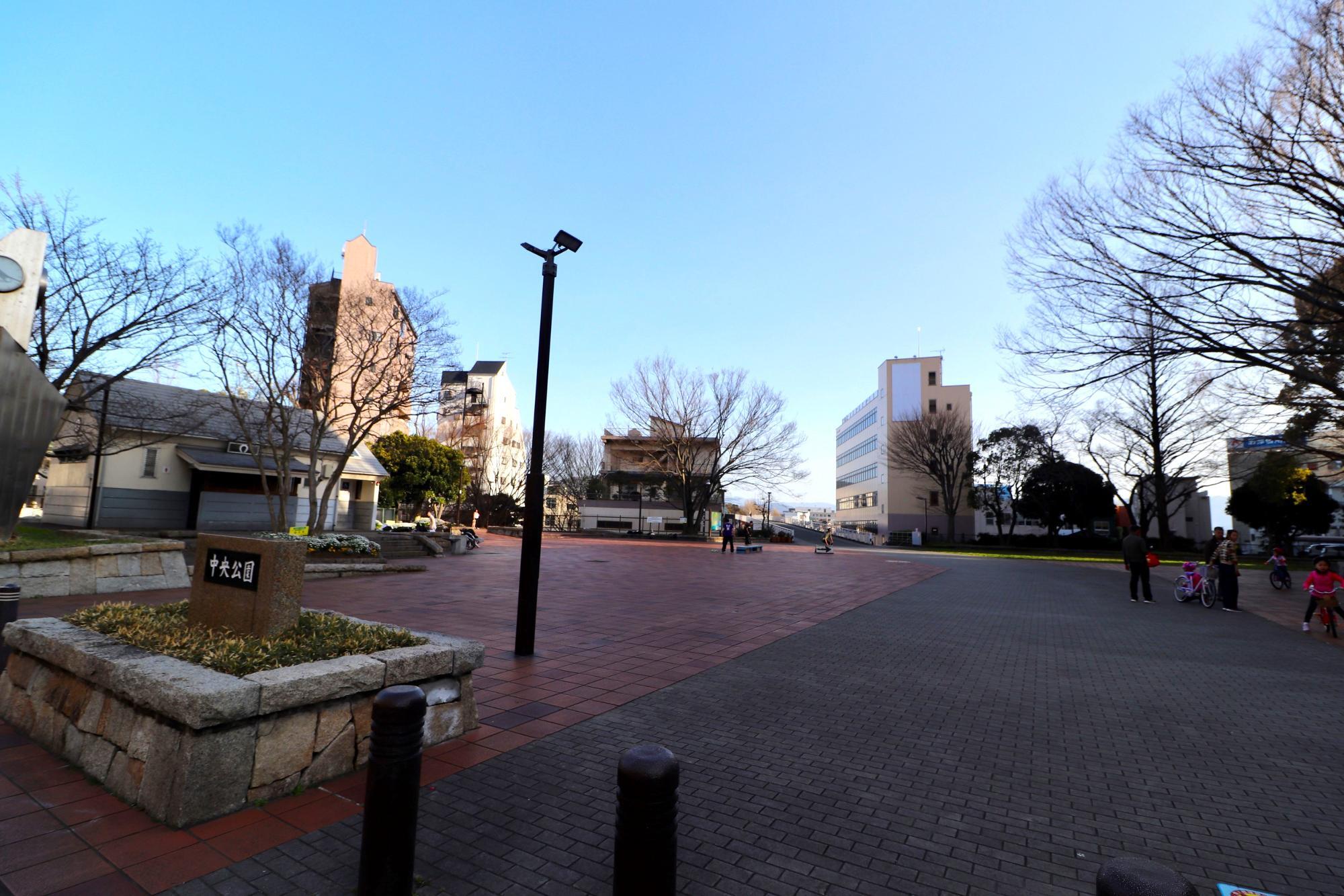 当日は中央公園がエスニックに染まります