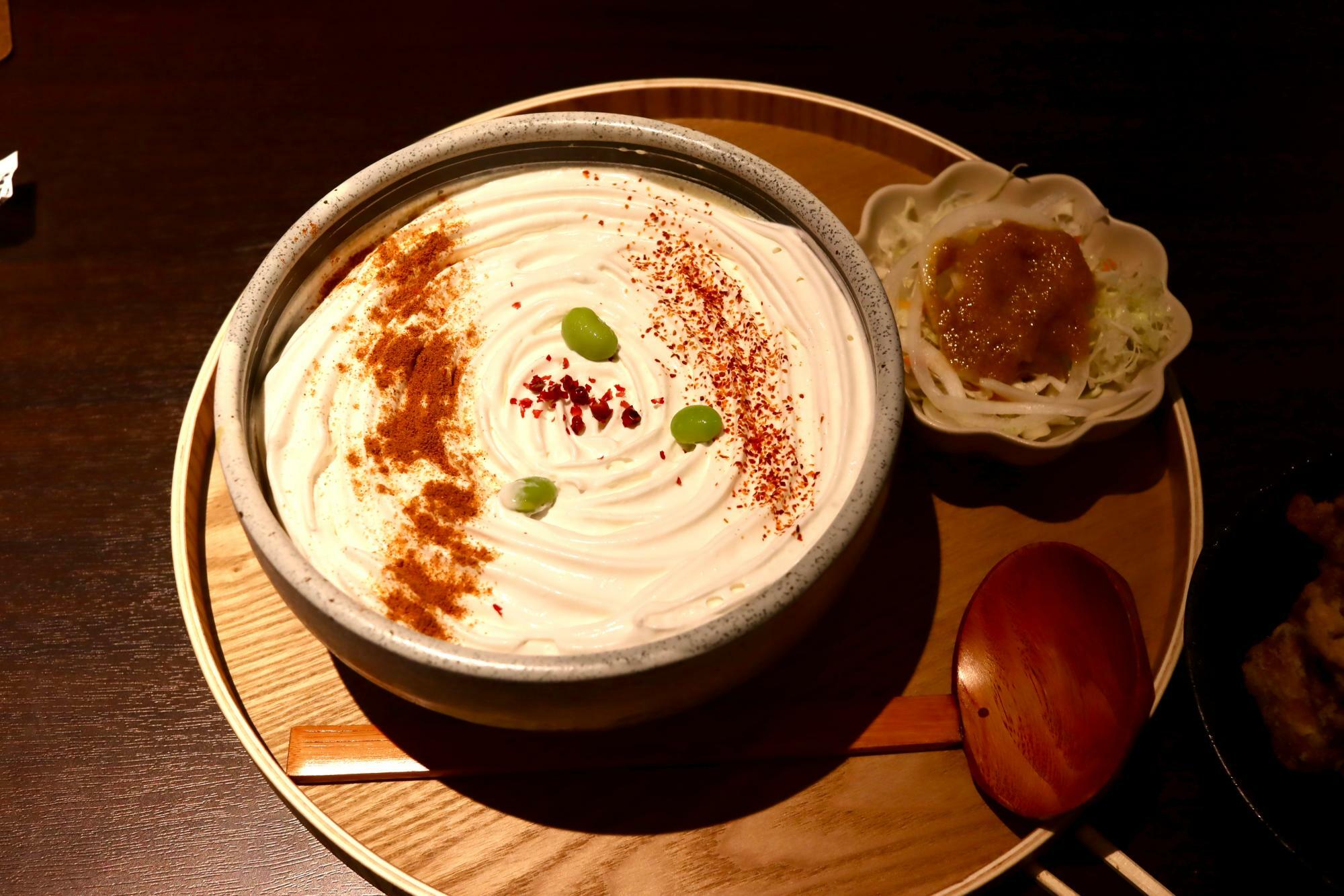 「白いカレーうどん」1,180円税込