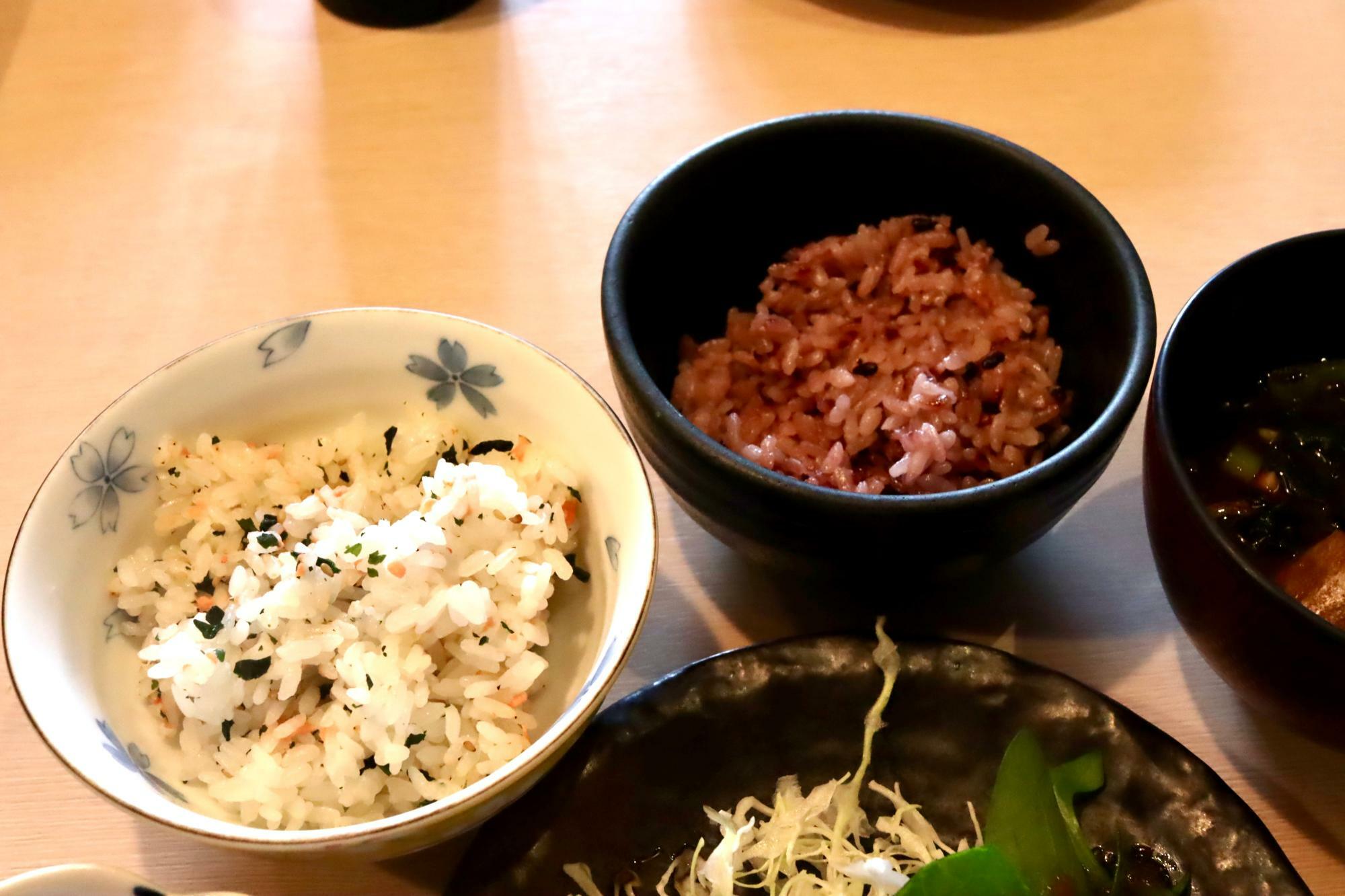 ご飯も種類豊富です