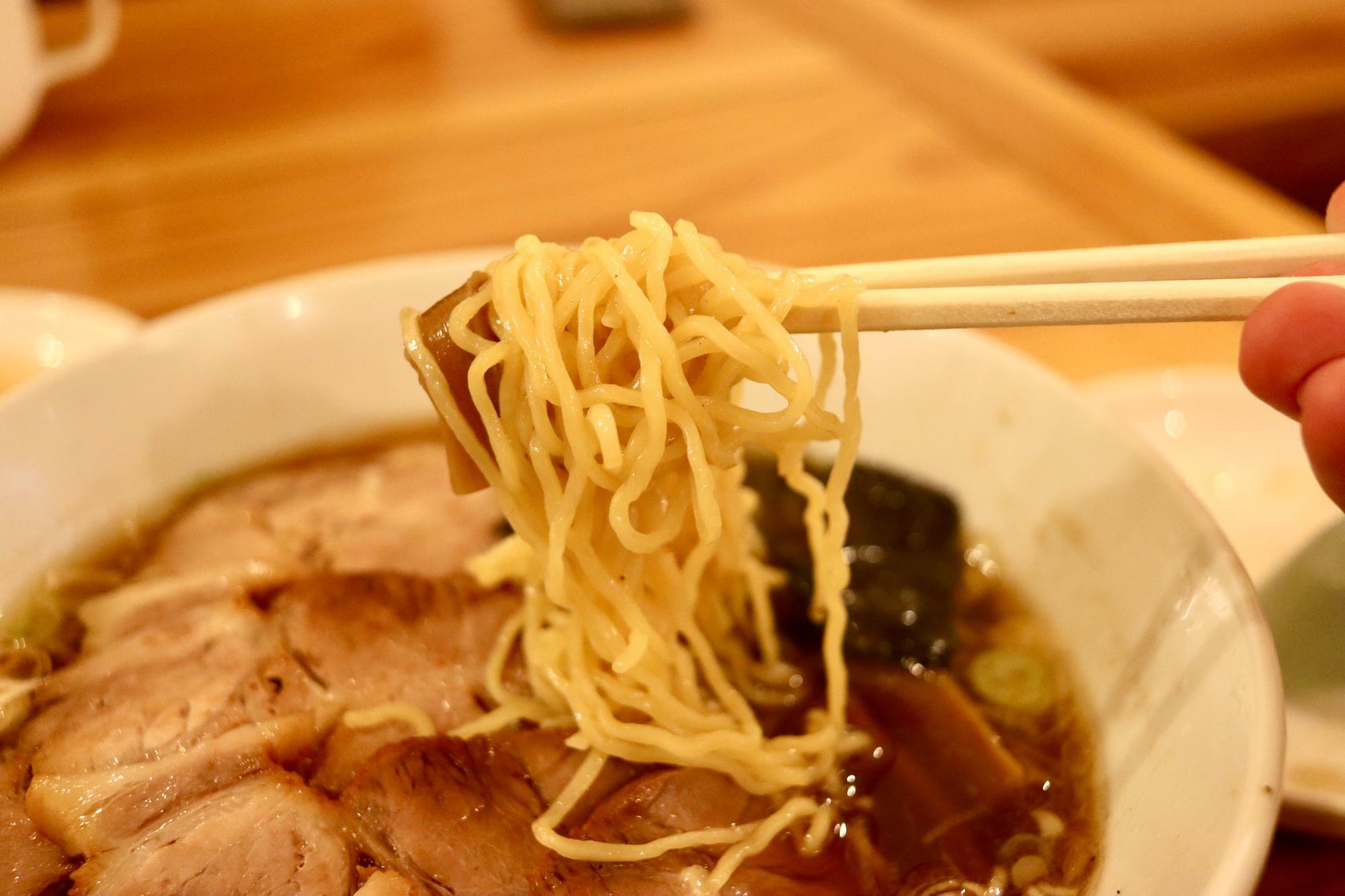 王道感ある醤油ラーメンが身体に染みわたります