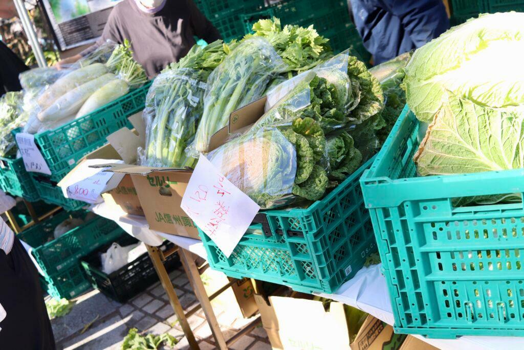 新鮮なお野菜の販売も（2022年）