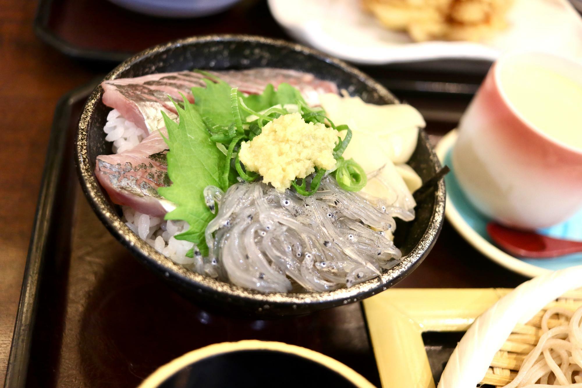 お寿司屋さんグループならではの新鮮ネタです