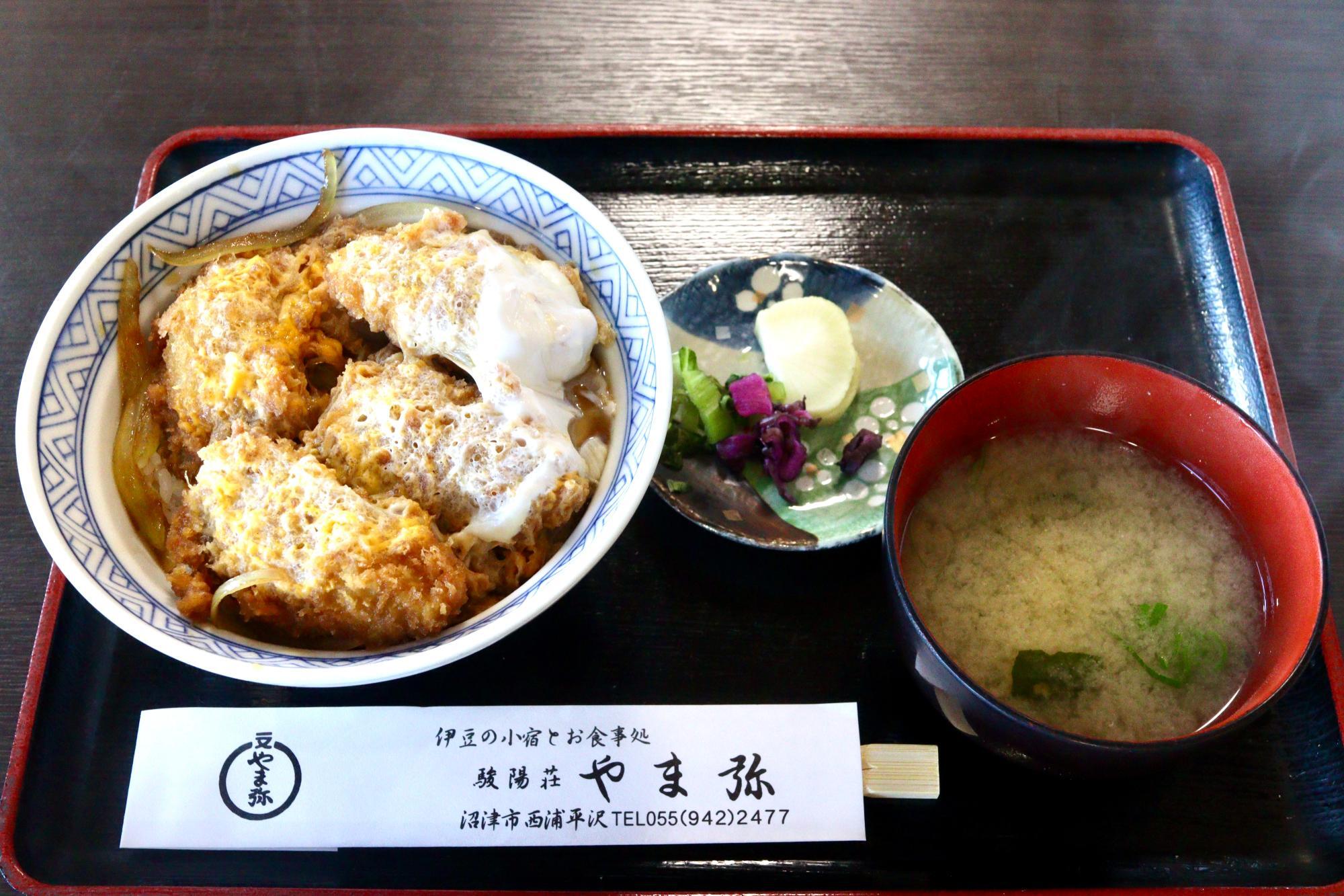 「カキ丼」1,450円税込