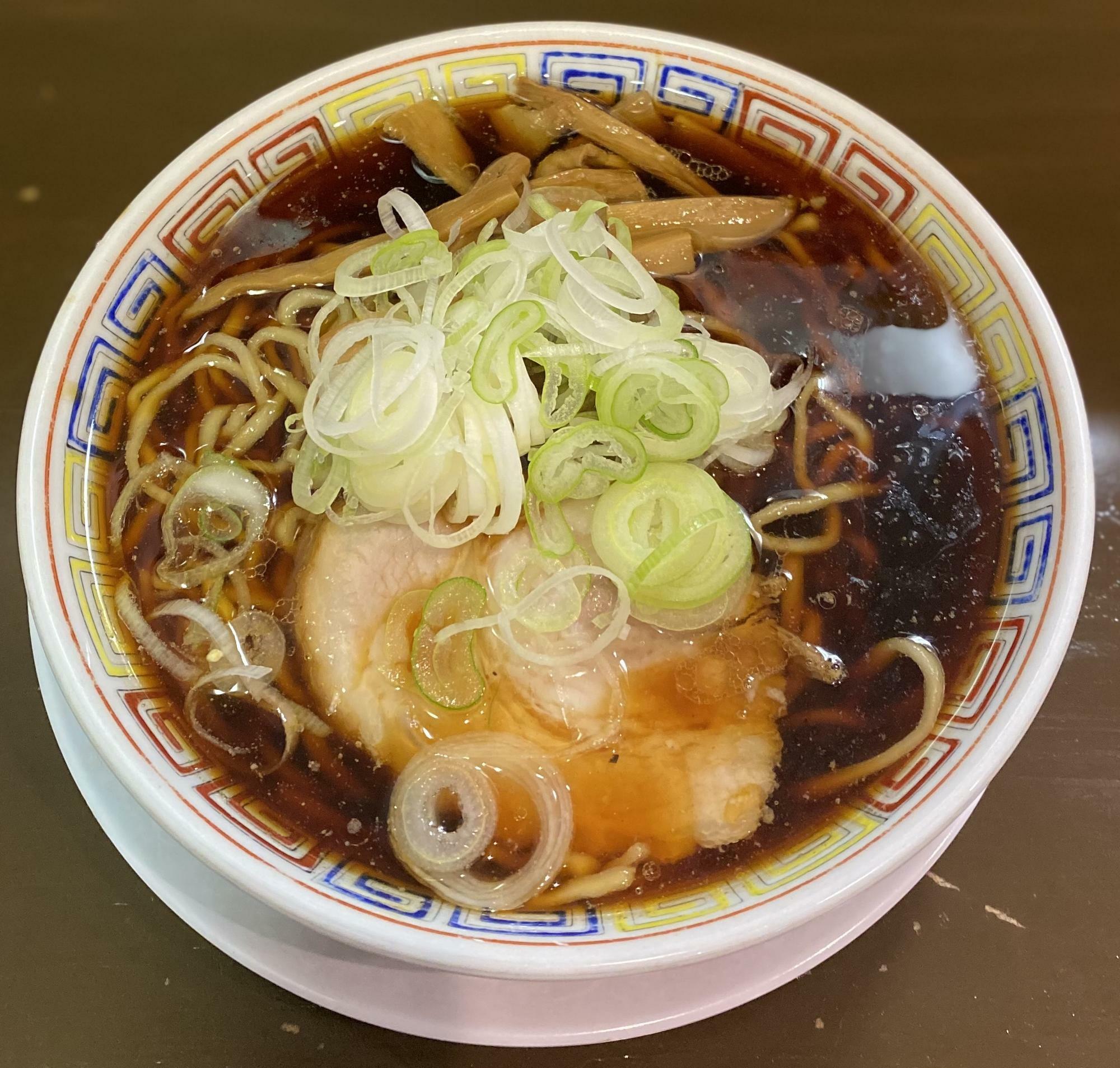 中華そば　中太麺