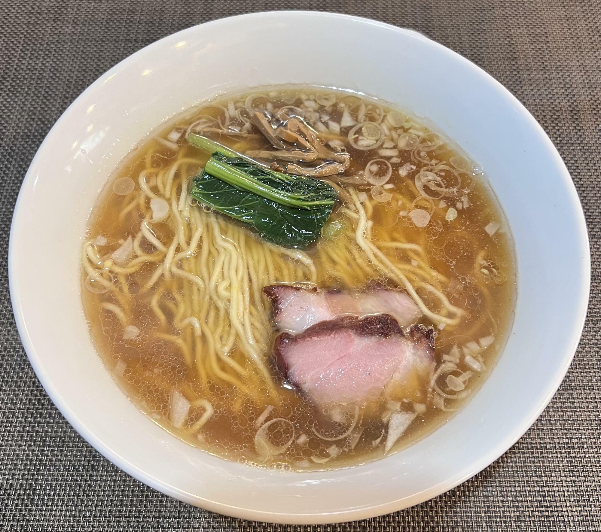 ラーメン　850円