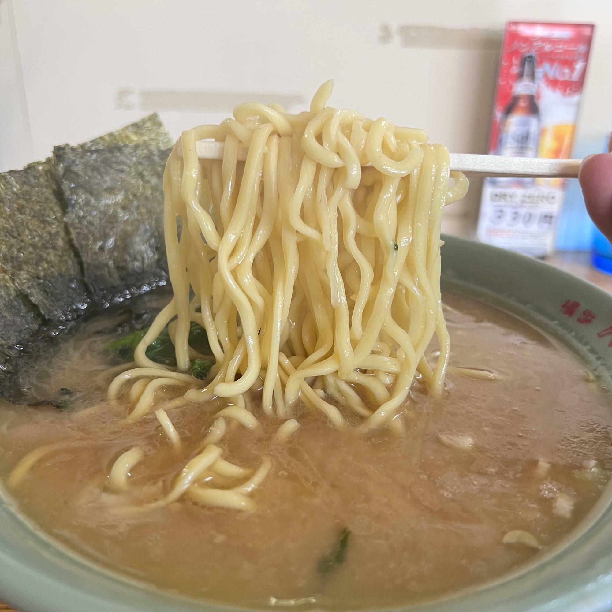 家系】伝説の”御三家”の家系ラーメンを食べてきた！！火金はほうれん草無料！！（ラーメンたろしん） - エキスパート - Yahoo!ニュース