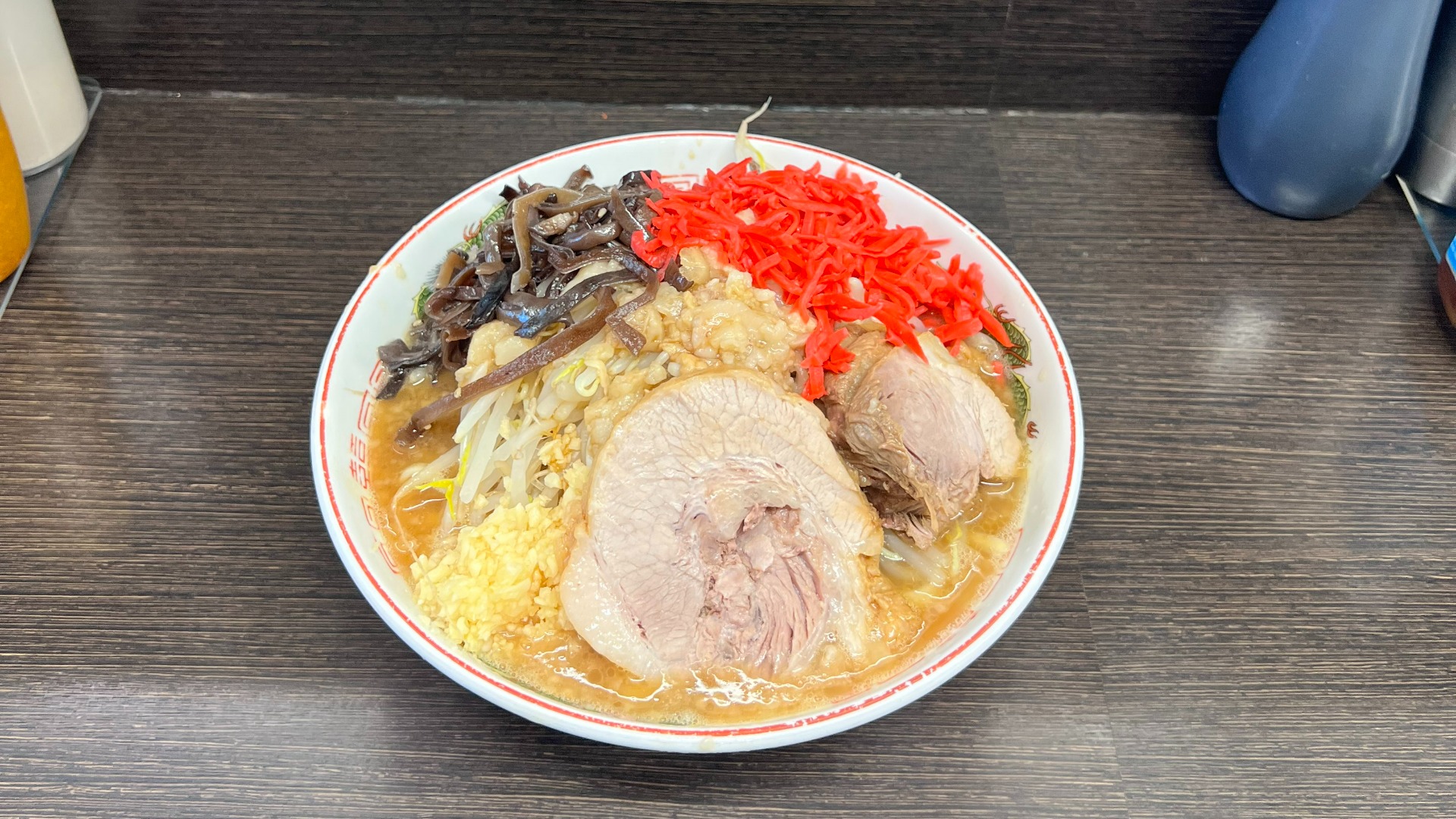 「ラーメン二郎試食レポート！一杯で満足感120％以上！」ラーメン二郎行ったことないんだけど美味い？