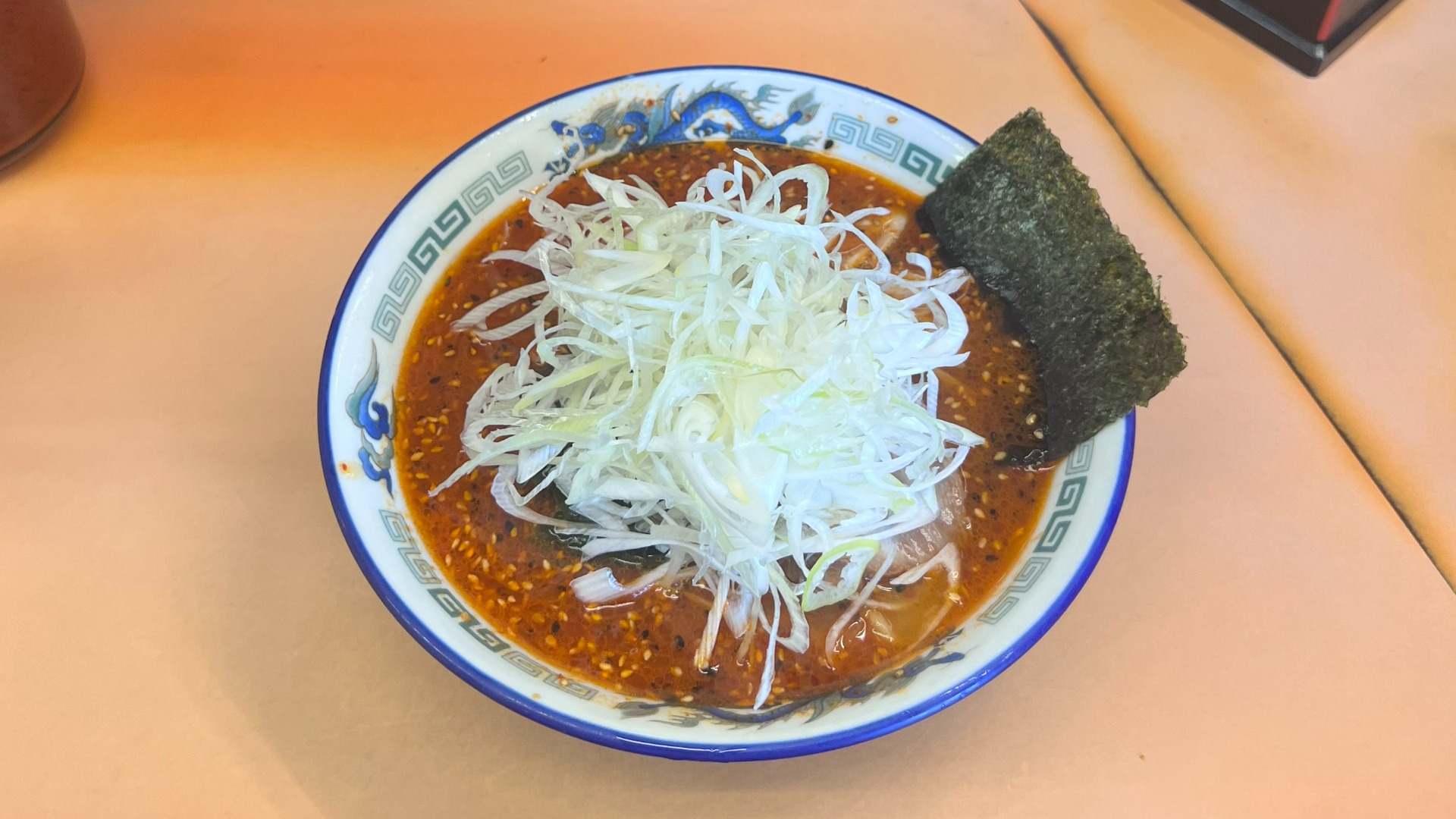 特盛”までなんと無料！！長年愛されてきた”地獄ラーメン”を食べてみた