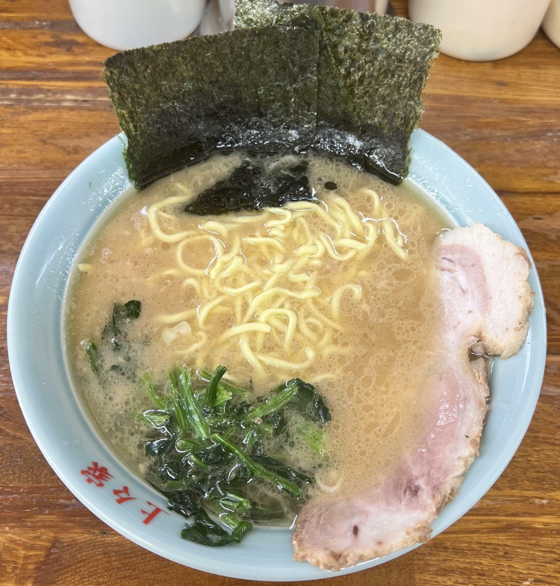 中盛ラーメン　麺カタメ・味コイメ(油多めは中止)