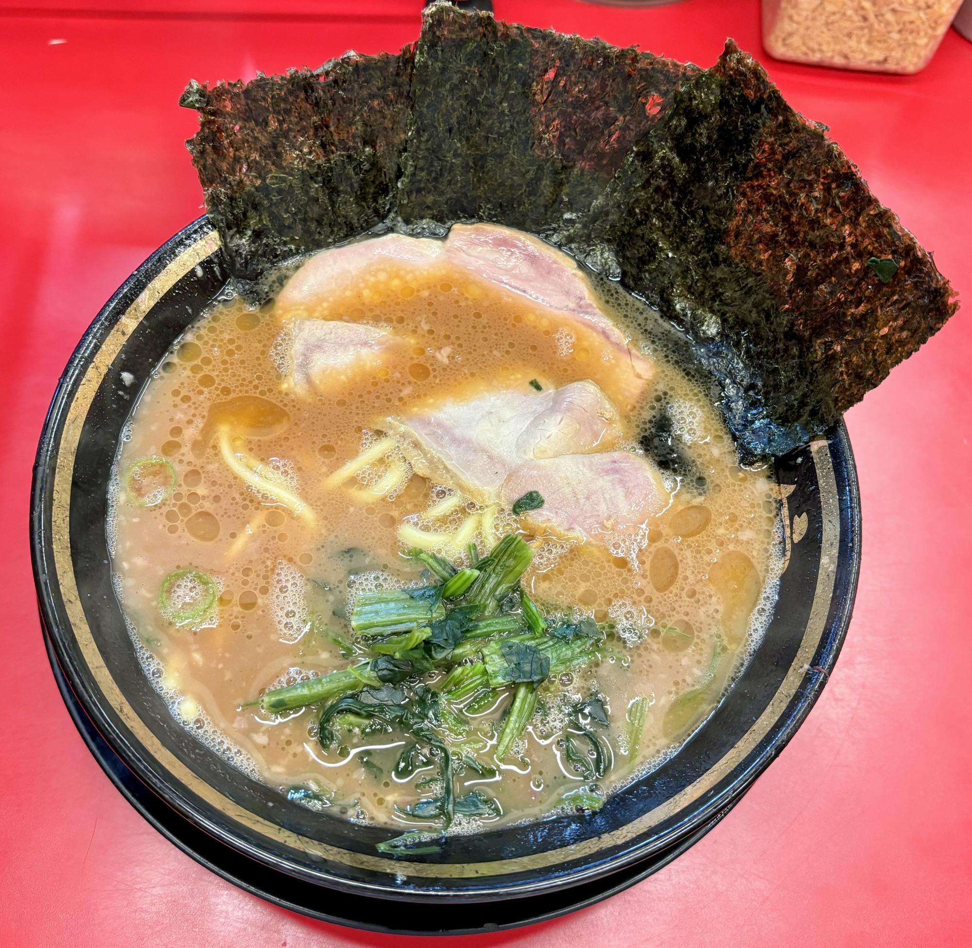 ラーメン850円カタメコイメ