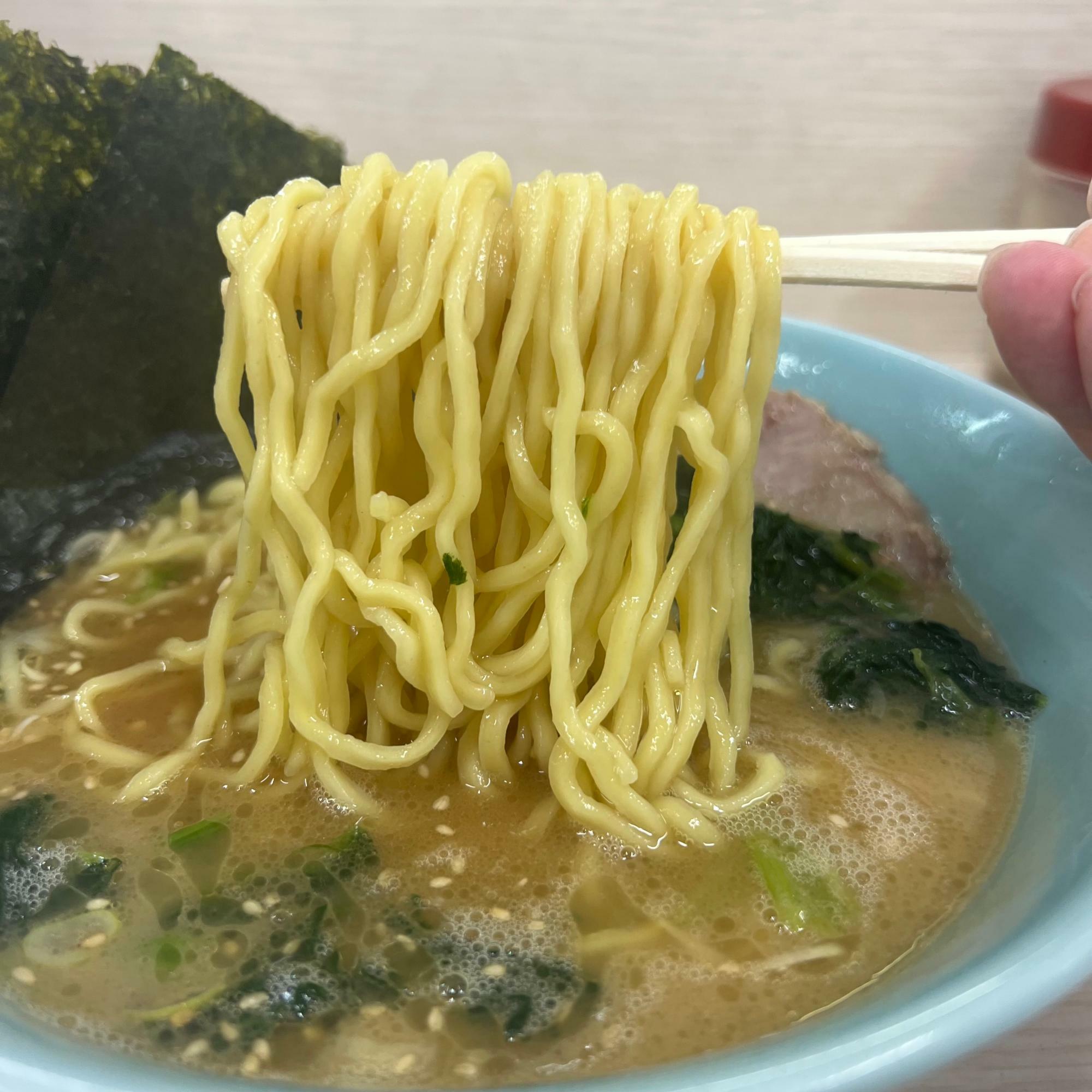 個人的には大橋製麺と麺かための相性は抜群だと思っています。