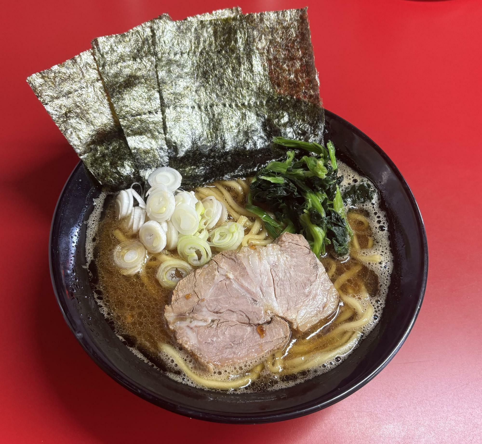 ラーメン並700円　