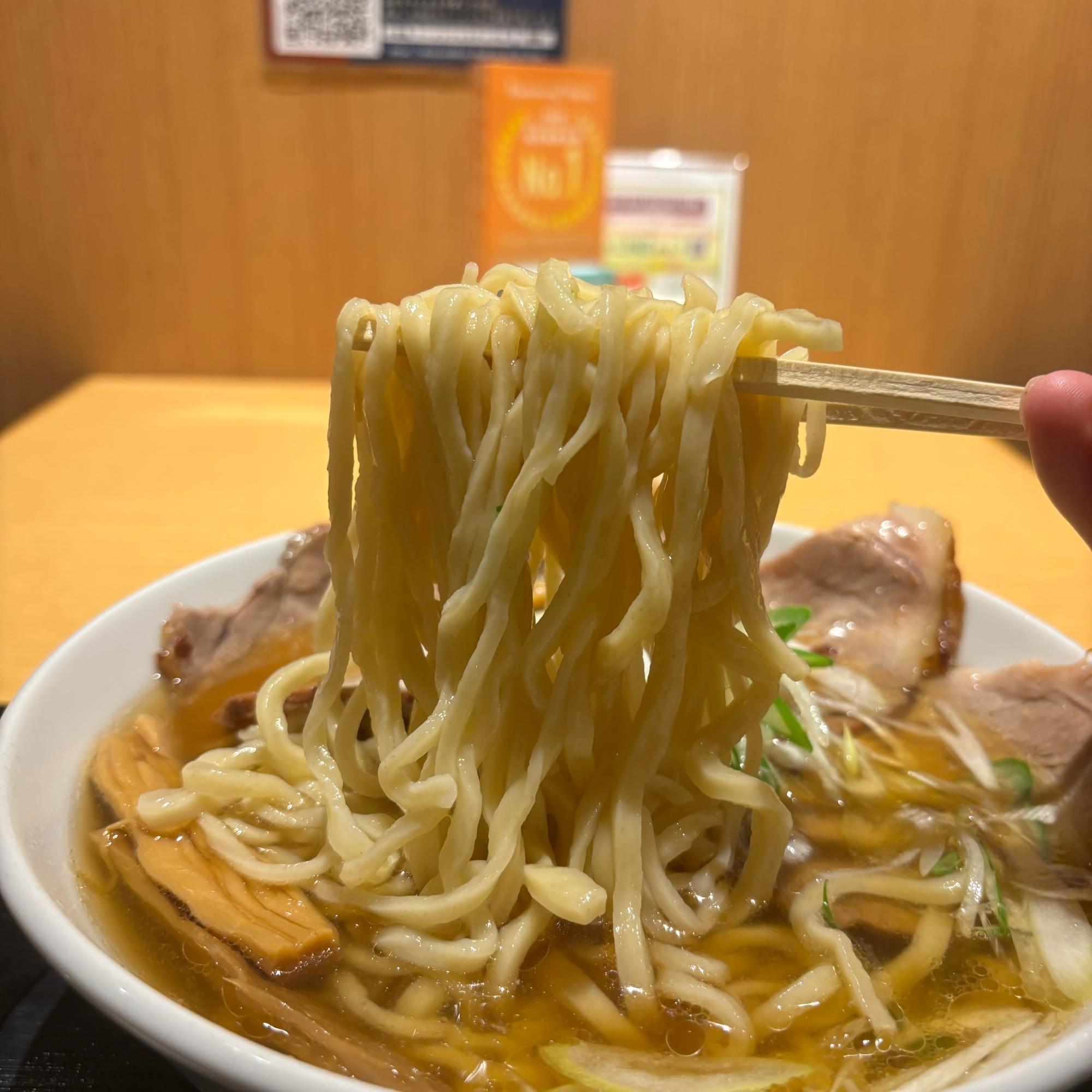 地方店だと催事に際して、代用品の既成麺だったりもします。