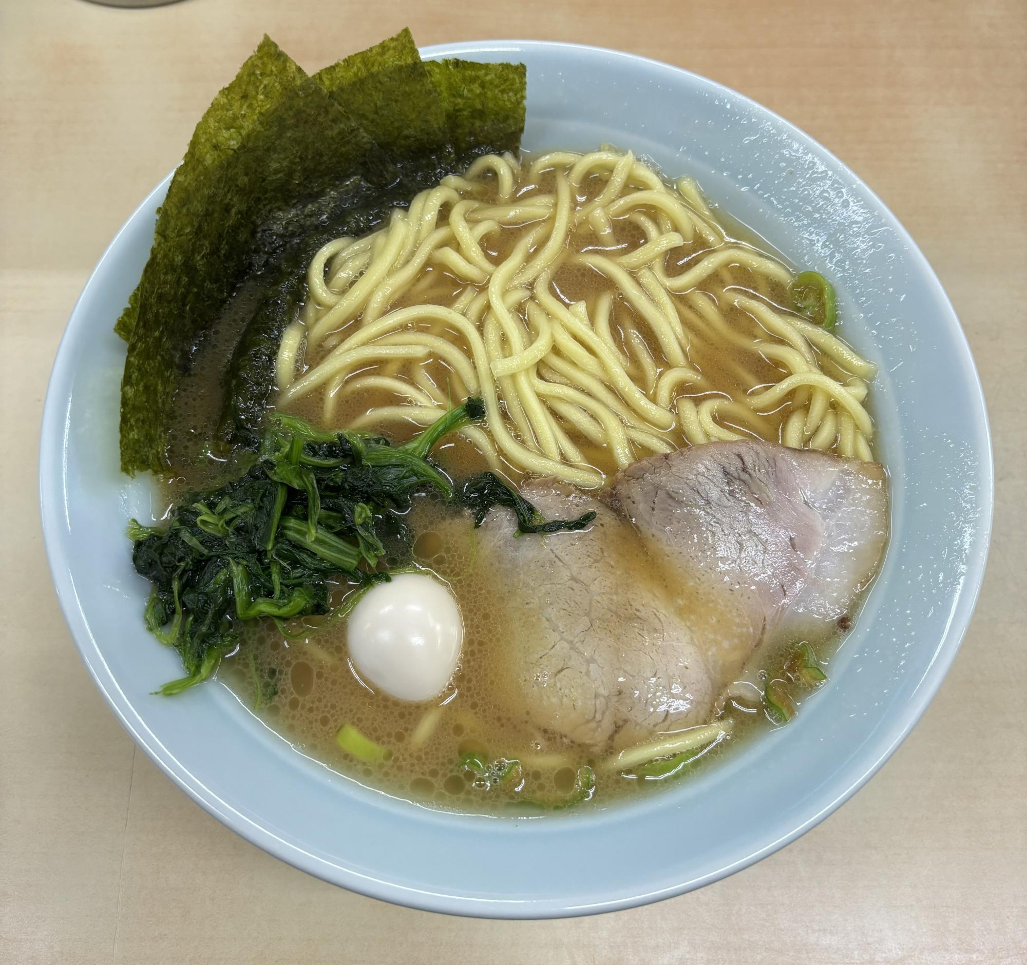 ラーメン並　800円