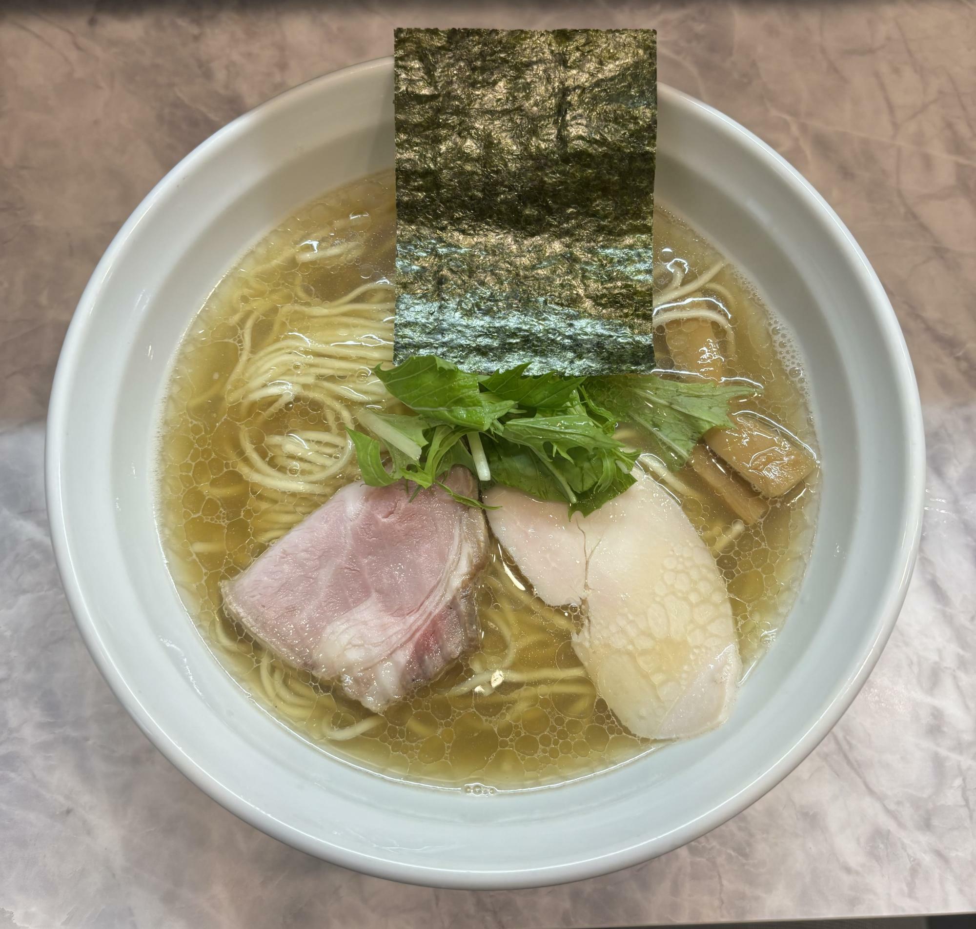 潮らーめん　980円