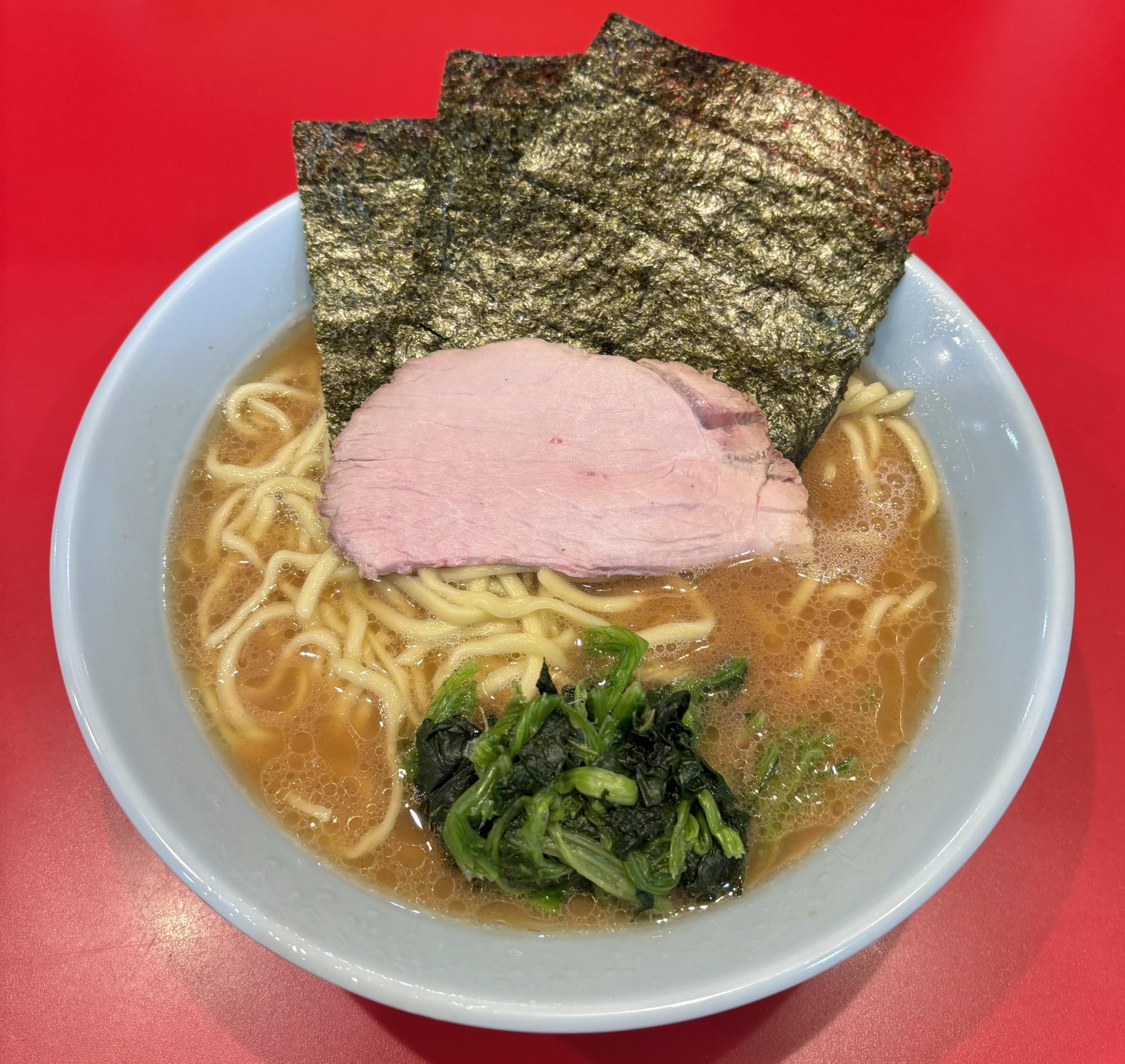 ラーメン中 950円