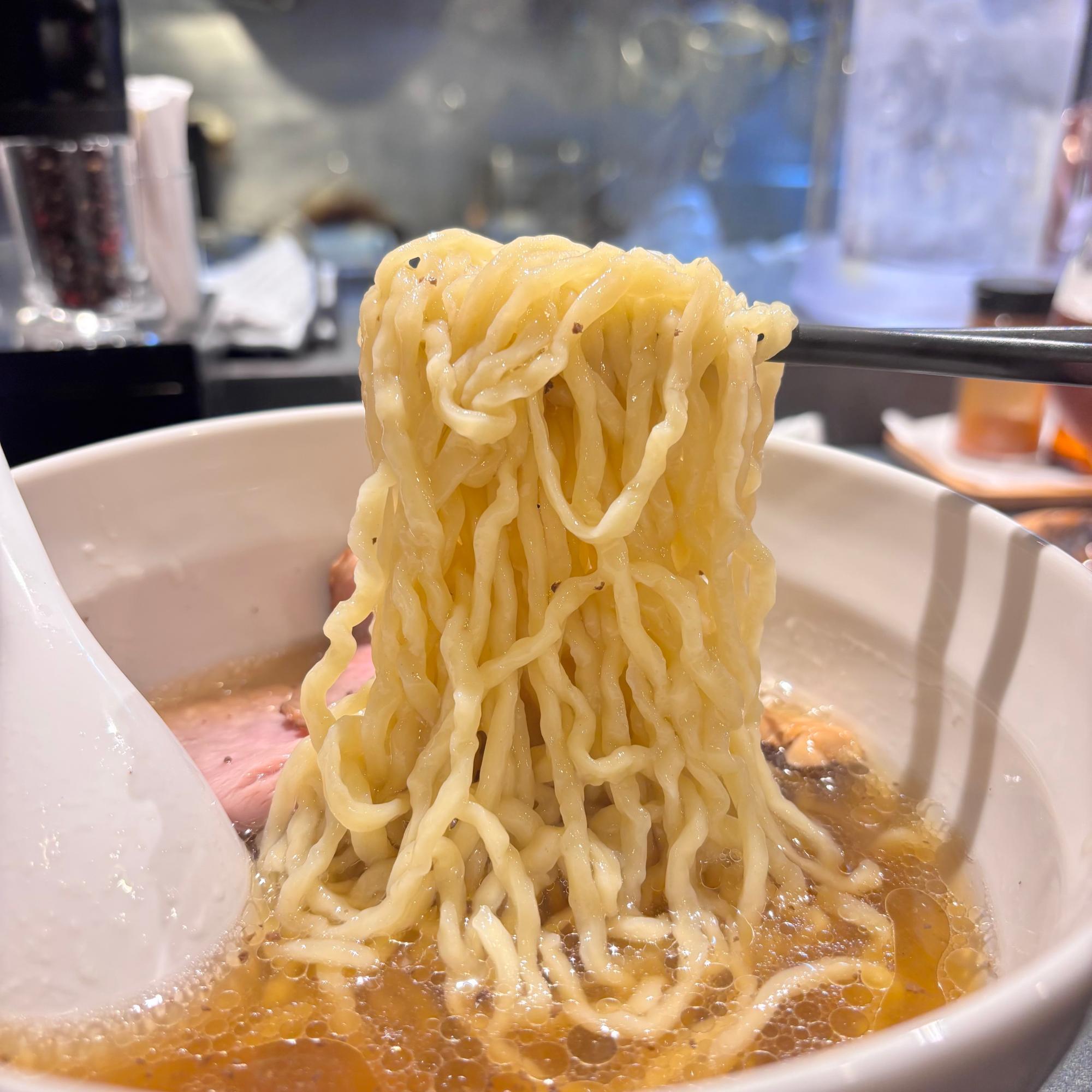 北ほなみがメインの手揉み麺は150gだそうです。