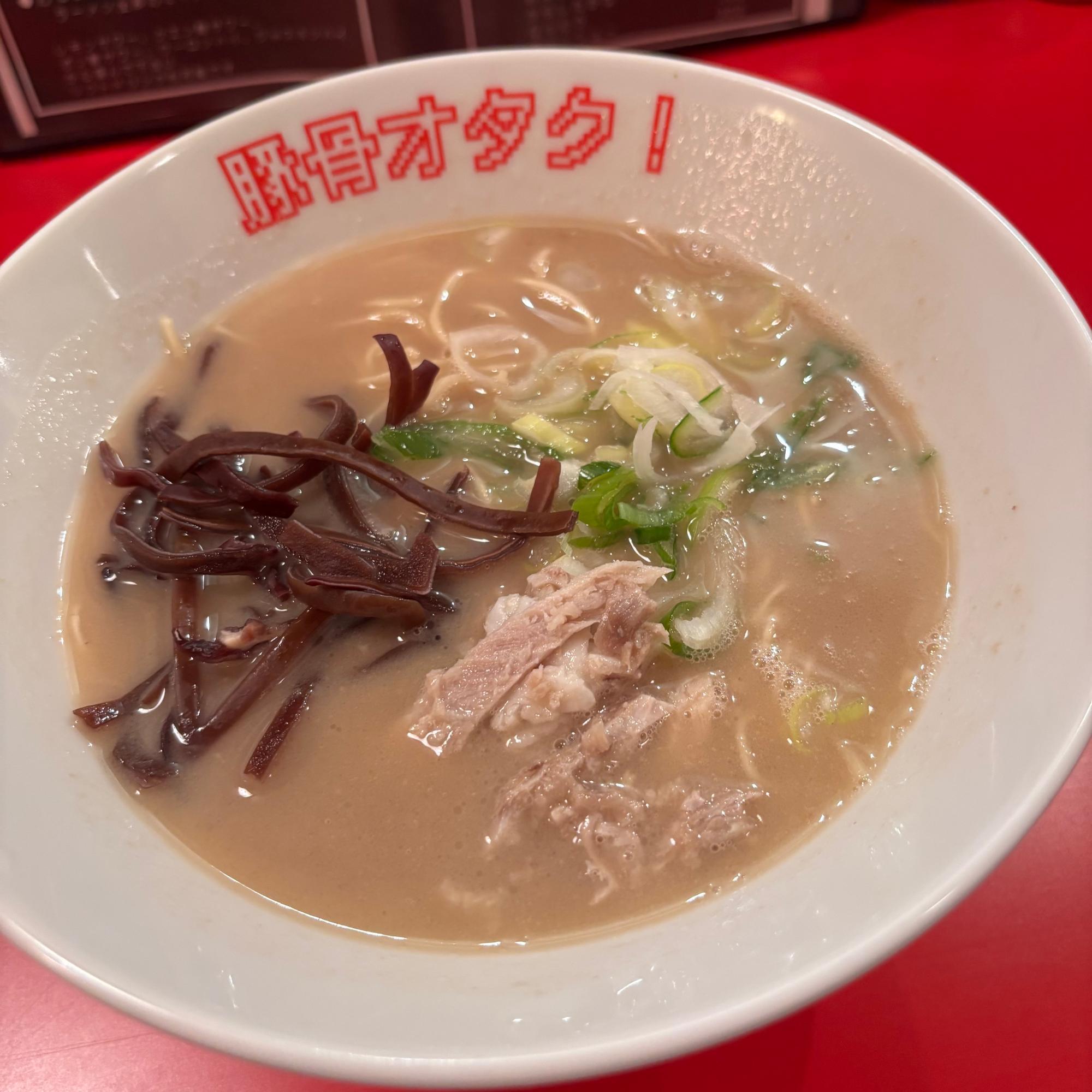 豚骨ラーメン 極濃豚骨 らーめん小僧 (@ramenkozou0217) • Instagram photos