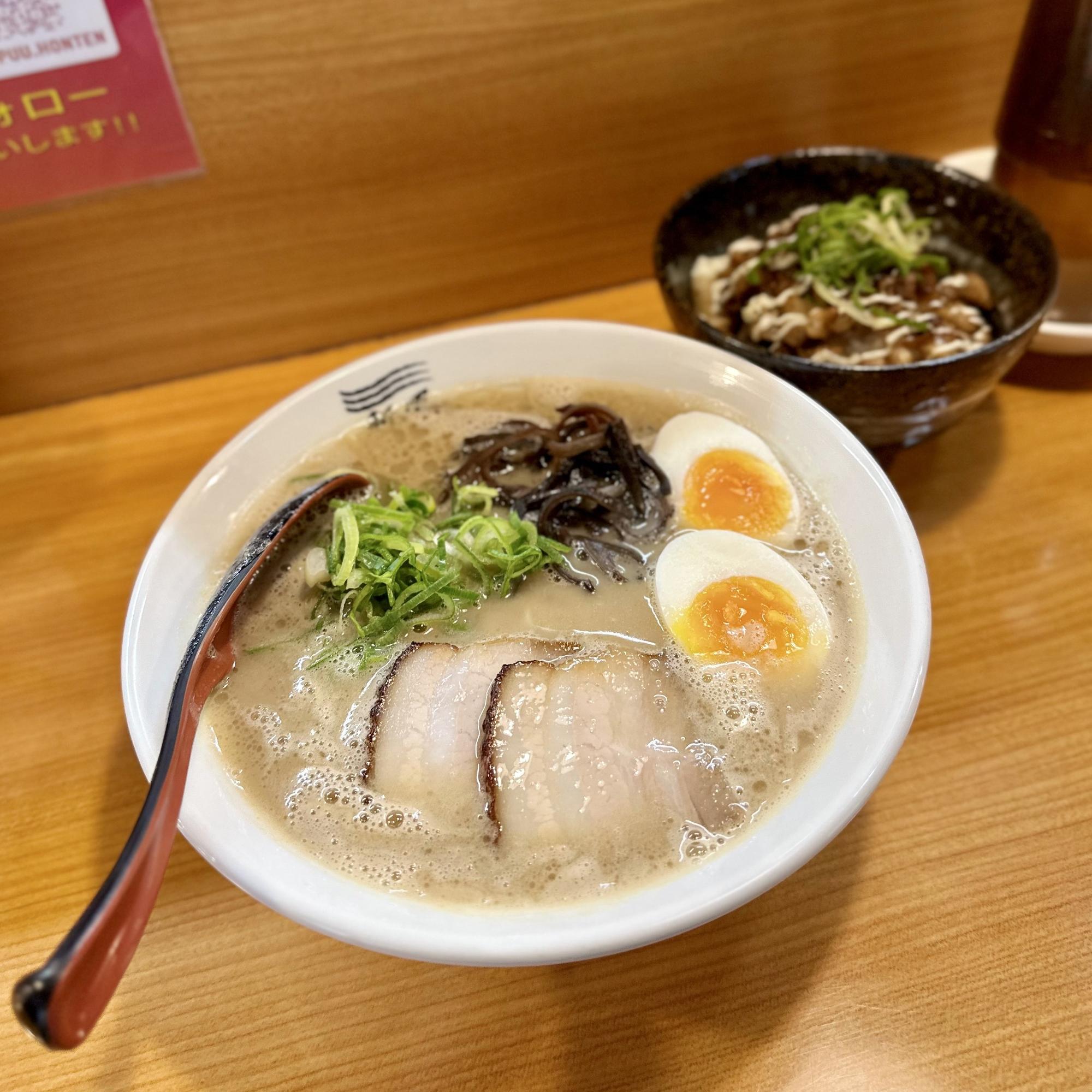 チャーシュー丼セット