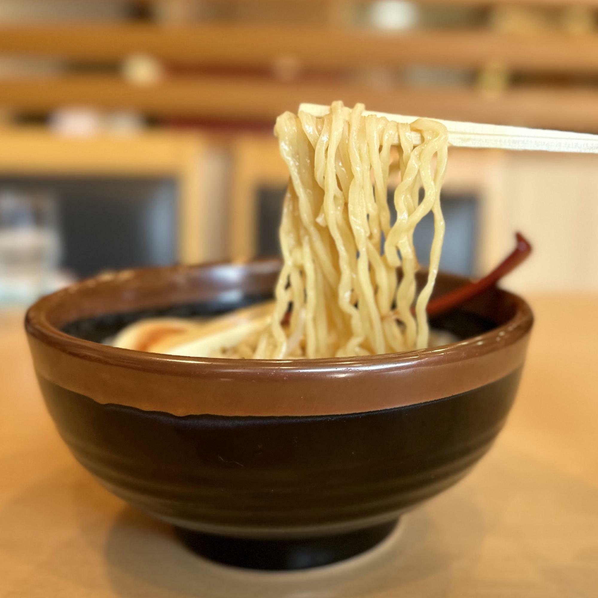 モチモチ太麺