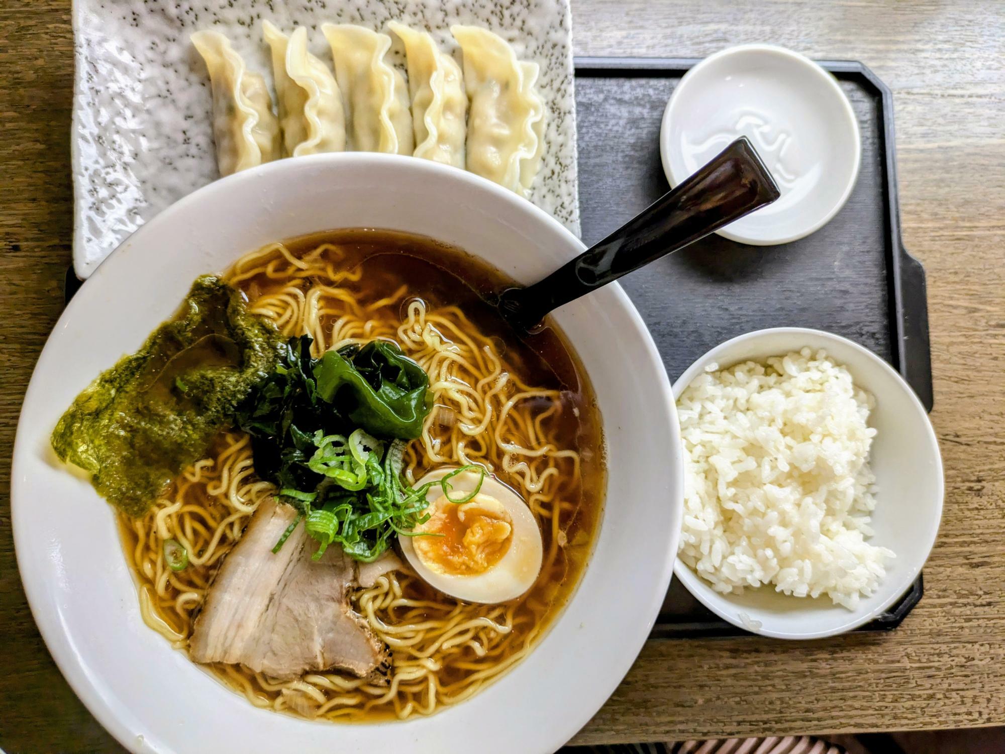 らぁめん定食(醤油味)