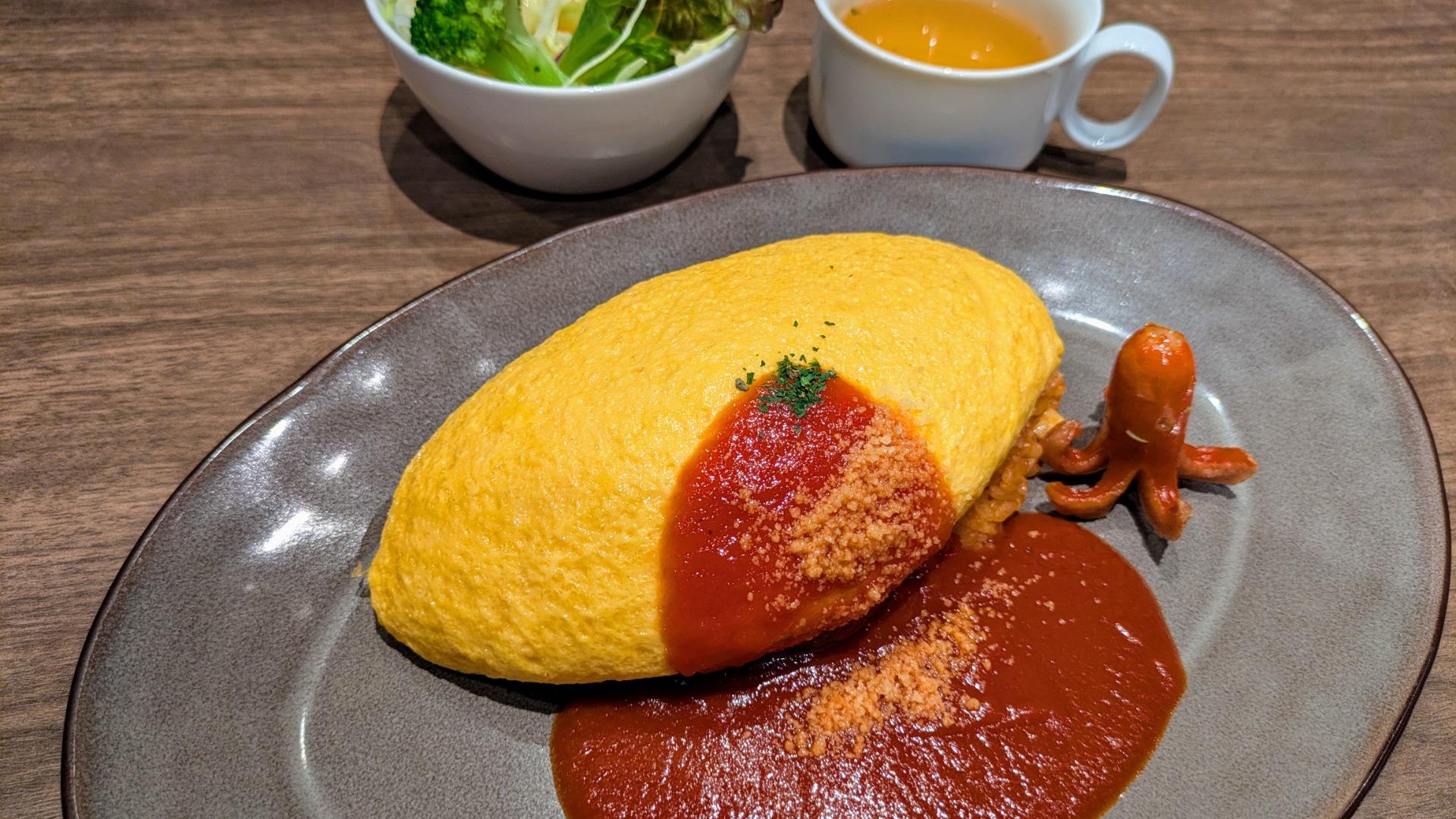 秋田県秋田市】駅ビルのトピコ3階の素敵なCafeでふわふわ