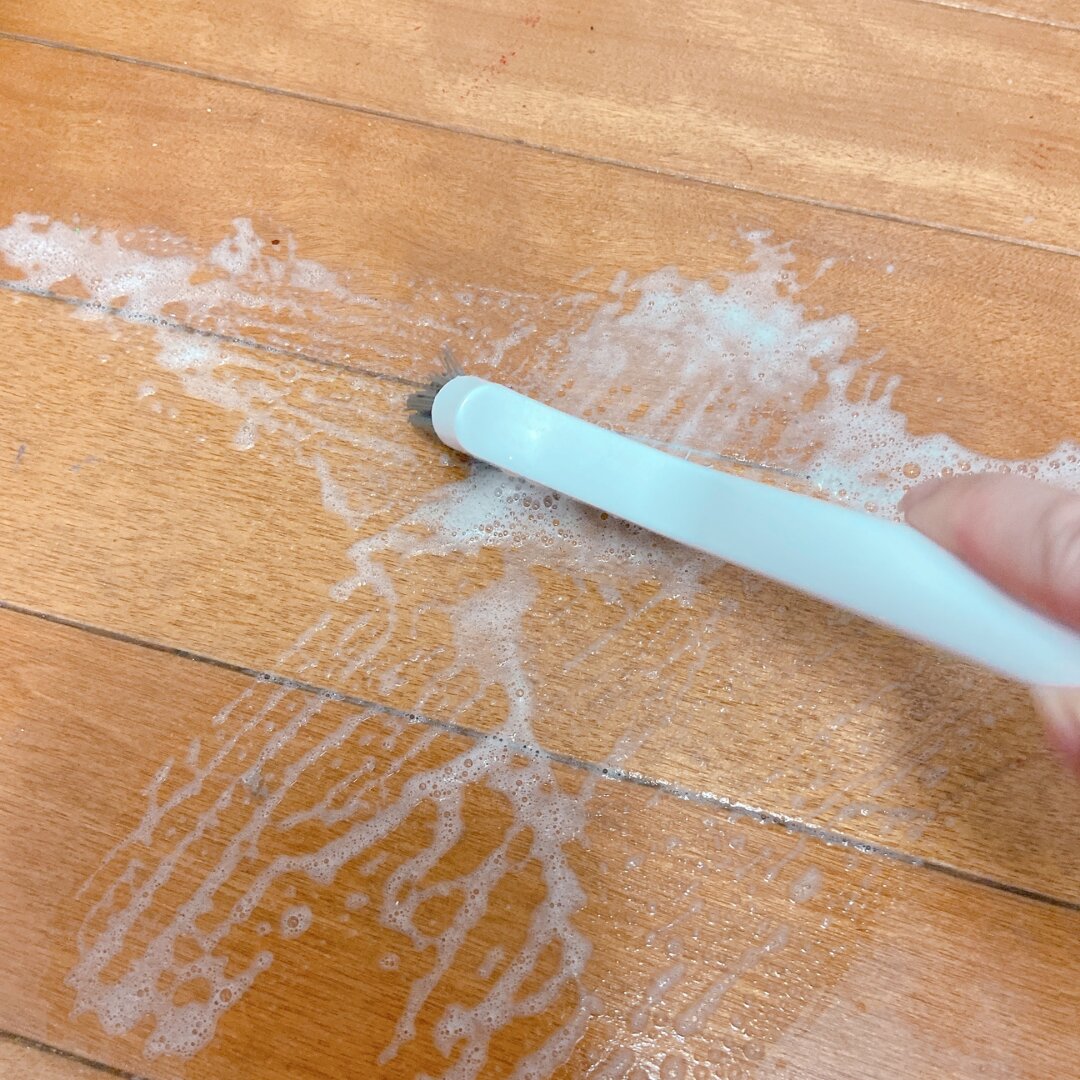 キッチンの床のベタツキ汚れ