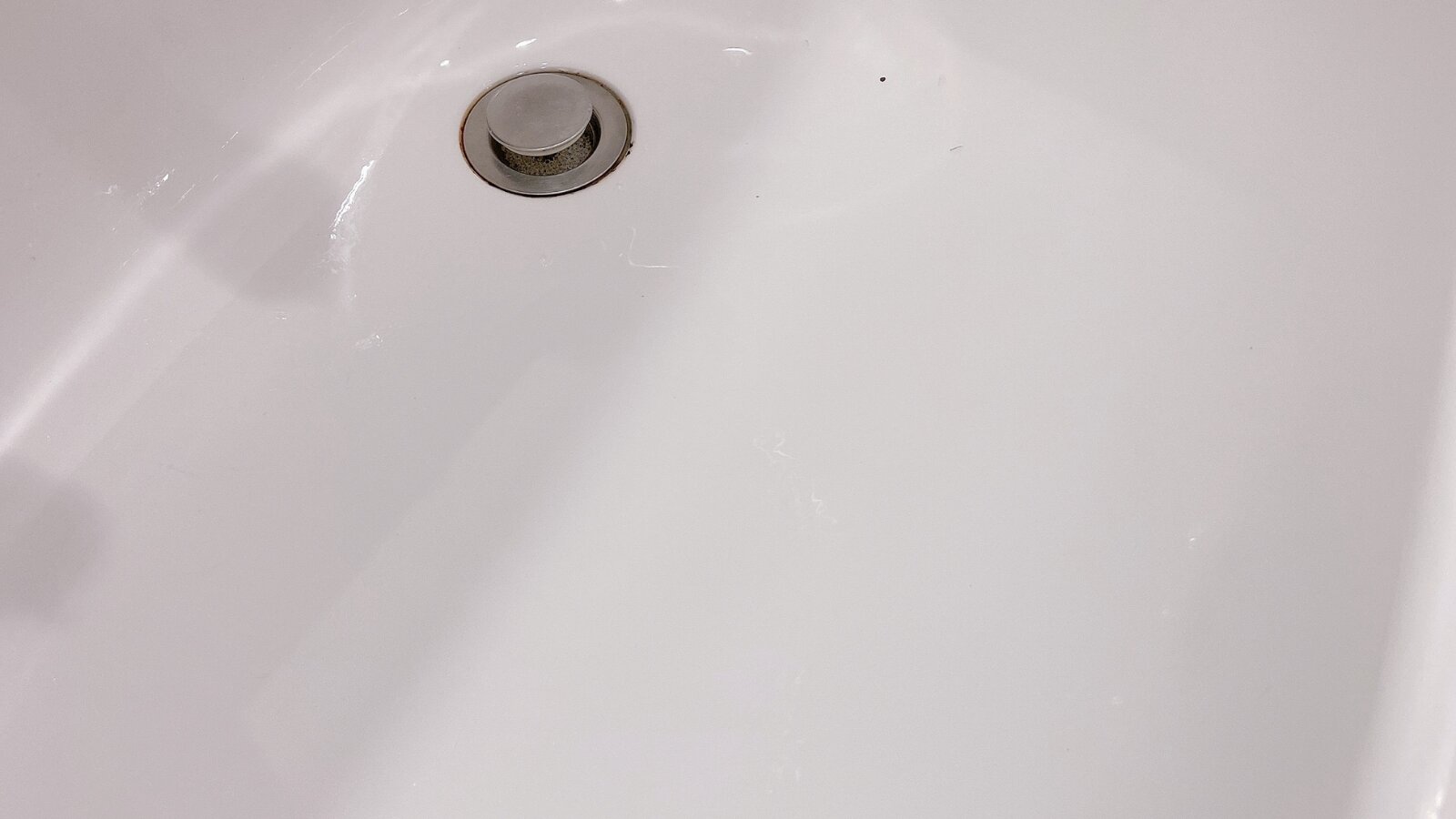 洗面台のザラツキを落とす方法