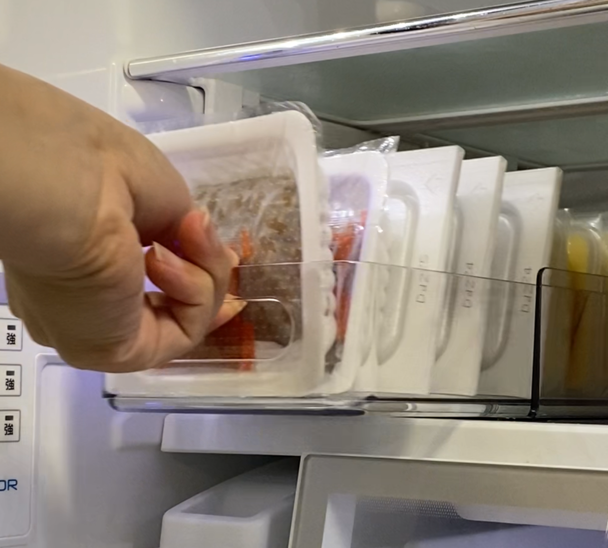 ズボラでも続いた！冷蔵庫が整ったニトリの優秀アイテム3選（ろんろん