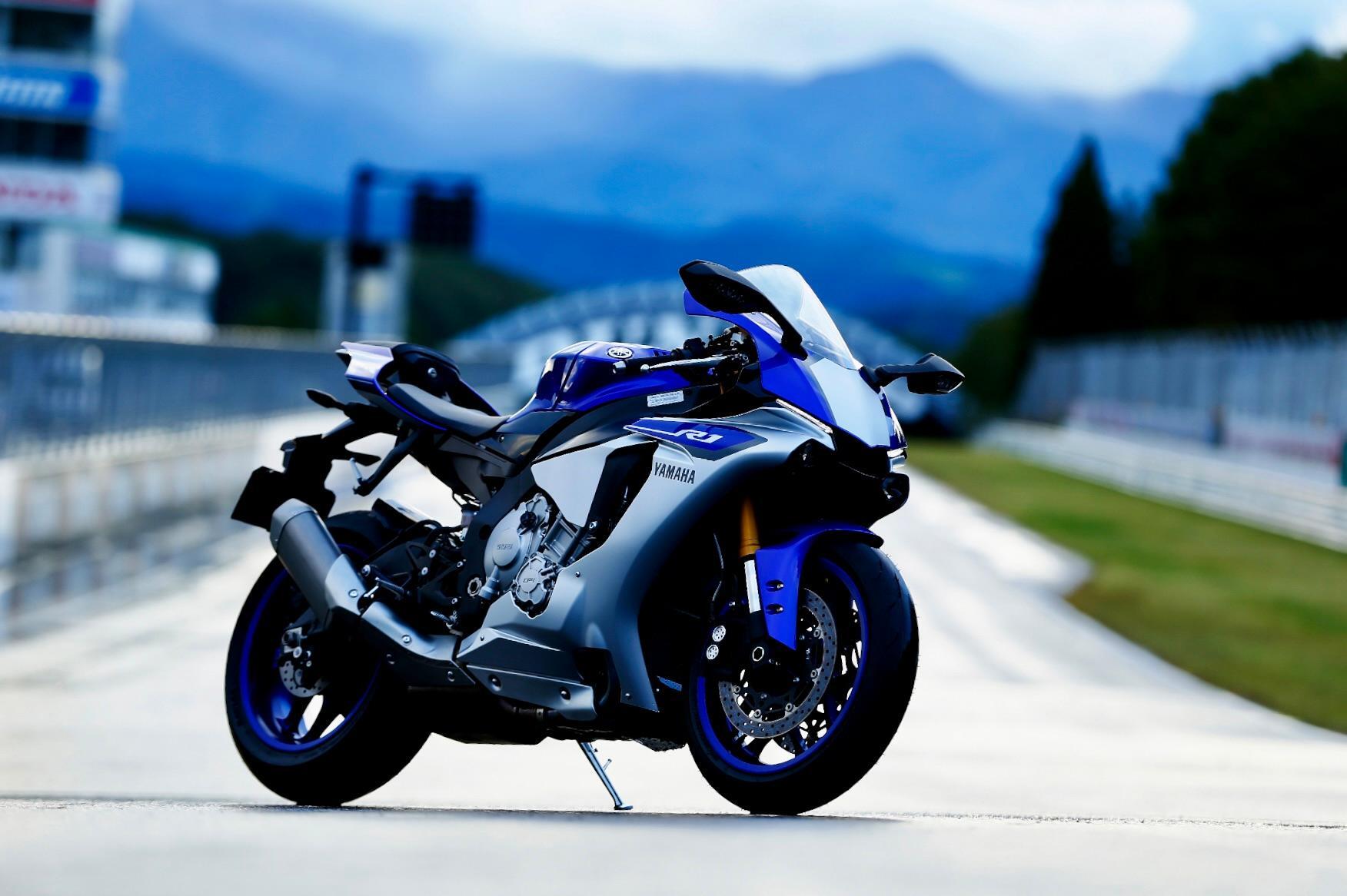 ▲現行型のYZF-R1(画像引用元：ヤマハ発動機)