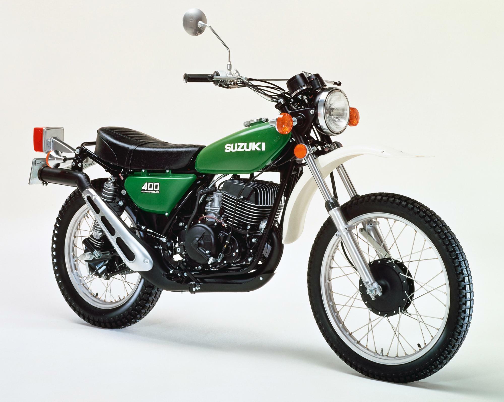 ▲“バイクのほうの”ハスラー。『ハスラー400』(1972／画像提供元：スズキ)
