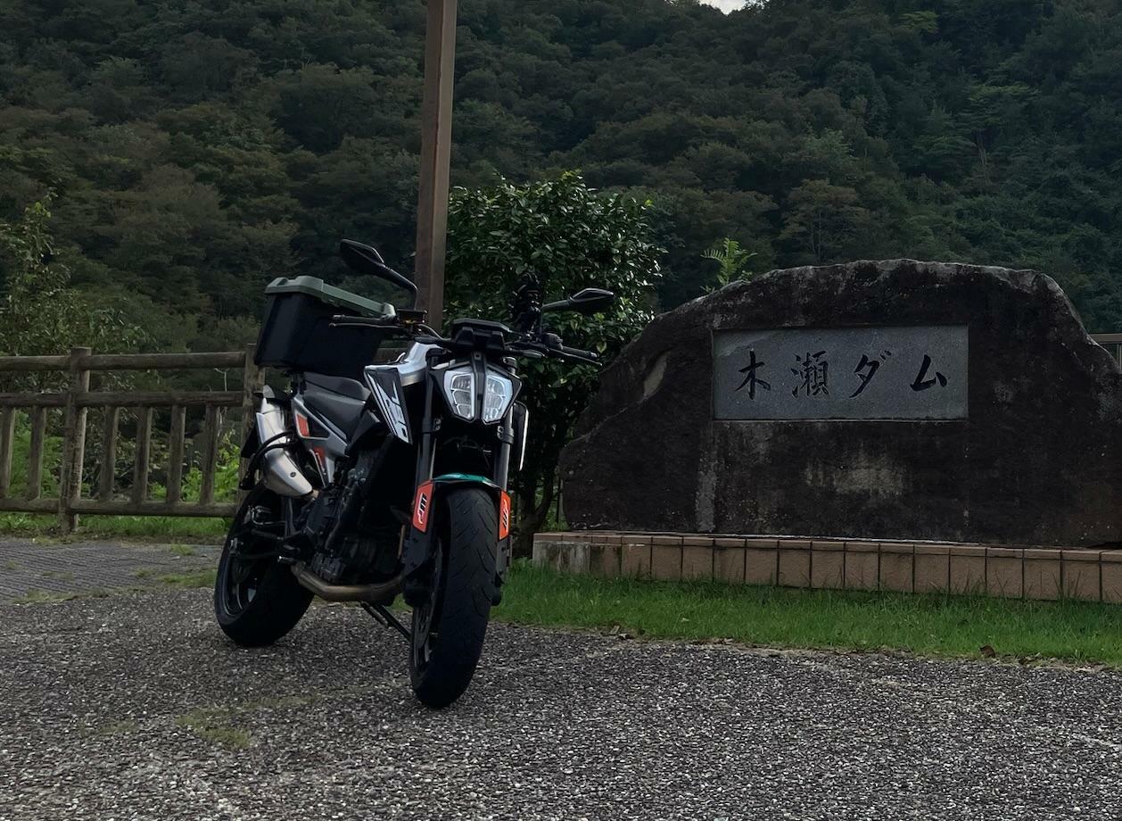 ▲よく似たエンジンのKTM・790DUKEより、650RSはかなり穏やか