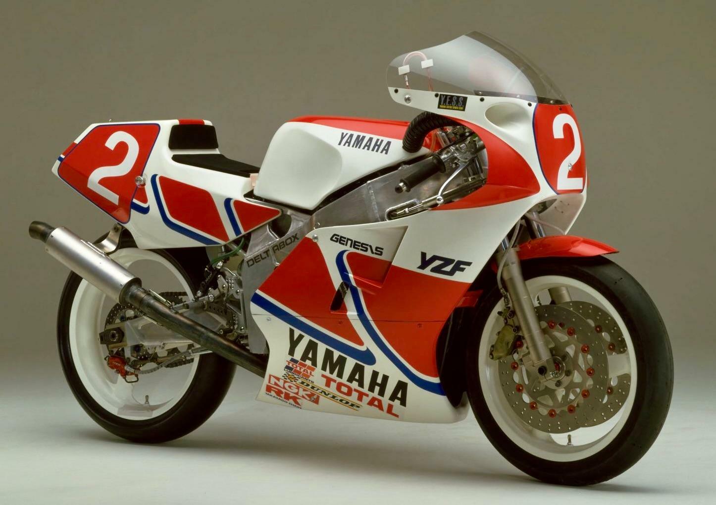 ▲レーシングマシン・YZF400〈1986／画像引用元：ヤマハ発動機〉