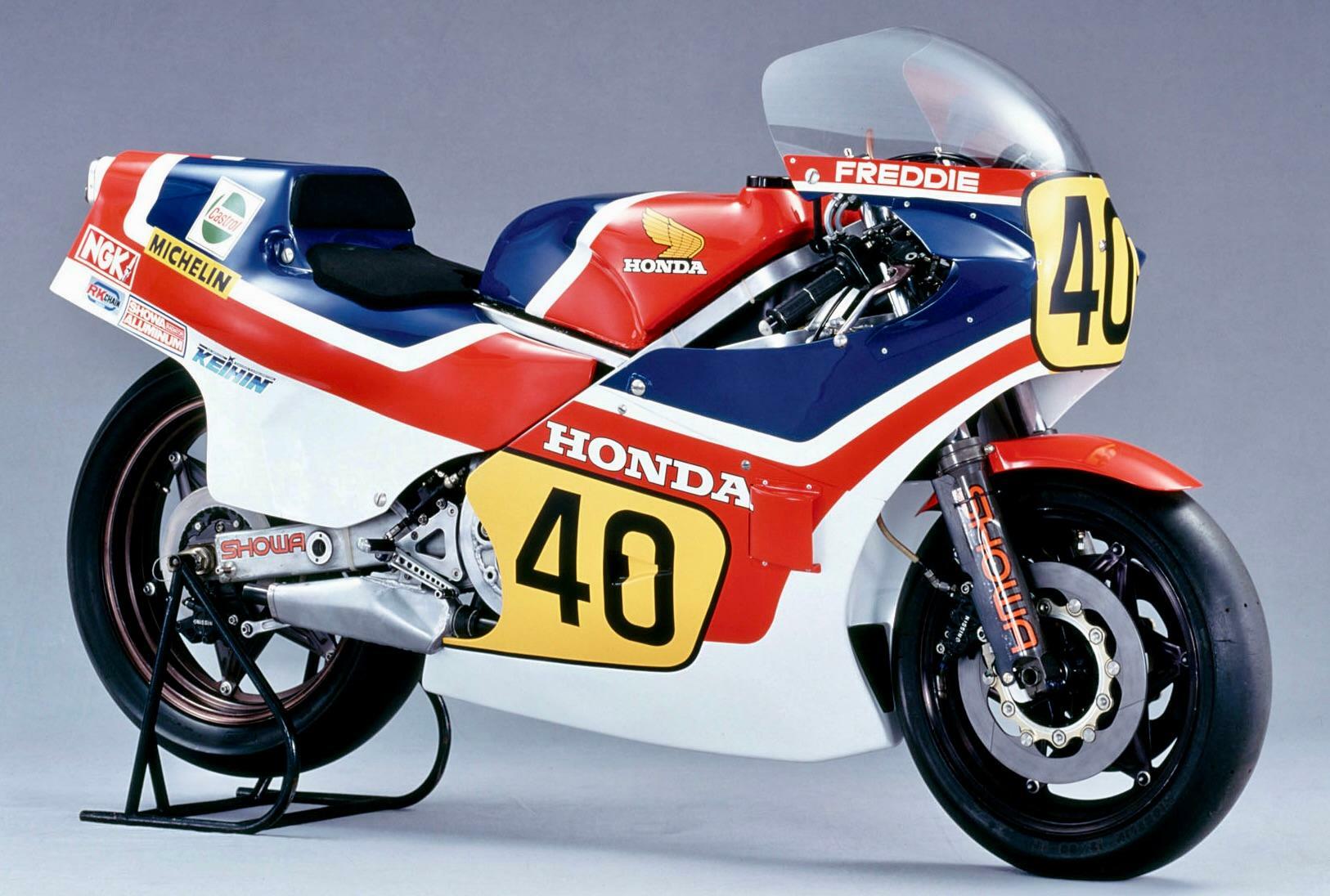 ▲当時のホンダの最高峰ワークスレーサー・NS500〈1983／画像引用元：本田技研工業〉