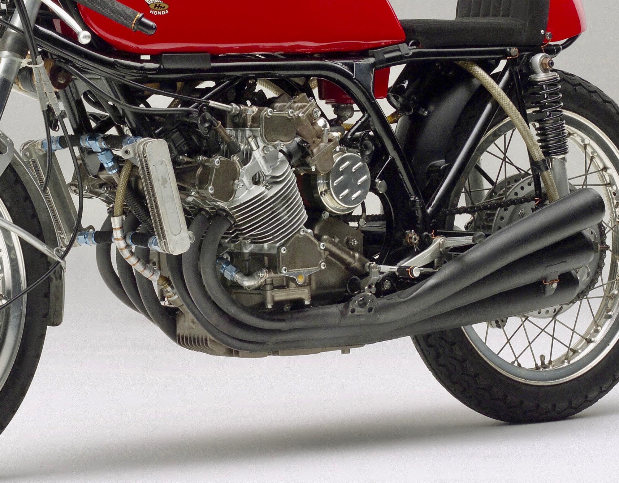 オートバイのあれこれ『これがホンダのやり方。6気筒レーサー オートバイのあれこれ『これがホンダのやり方。6気筒レーサー