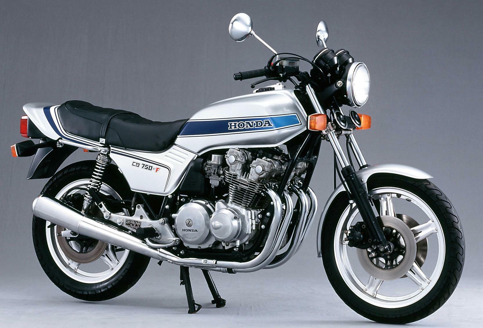 ▲先進技術で固められたCB750Fがデビュー〈1979／画像引用元：本田技研工業〉