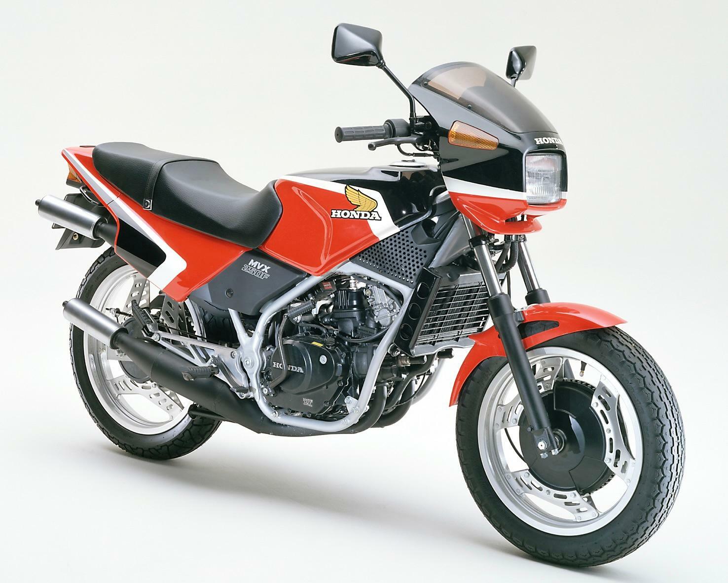 ▲MVX250F〈1983／画像引用元：本田技研工業〉