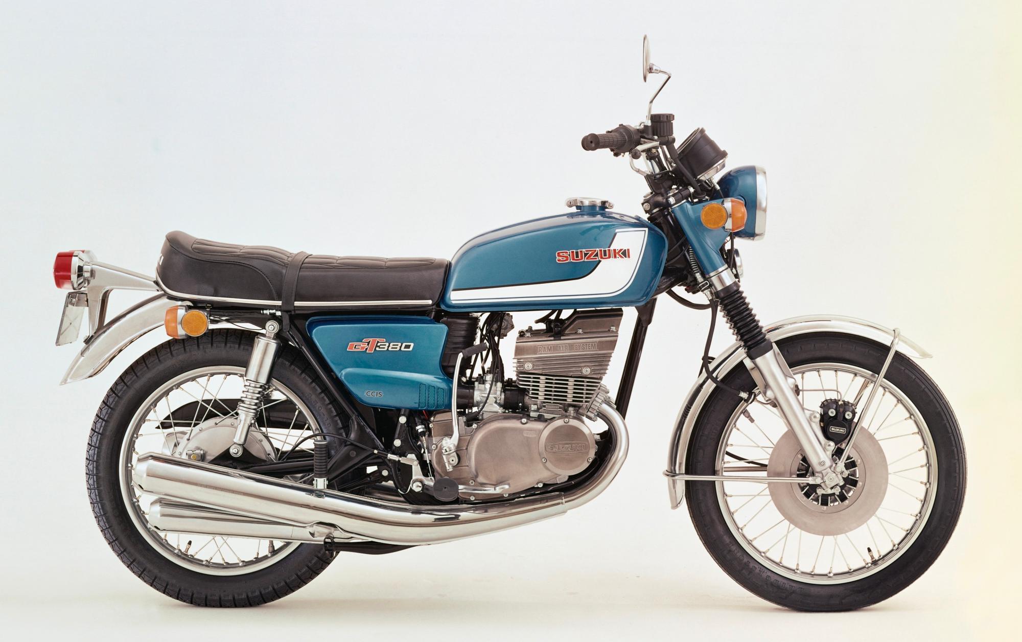 オートバイのあれこれ『70年代を彩った2ストミドルたち オートバイのあれこれ『70年代を彩った2ストミドルたち