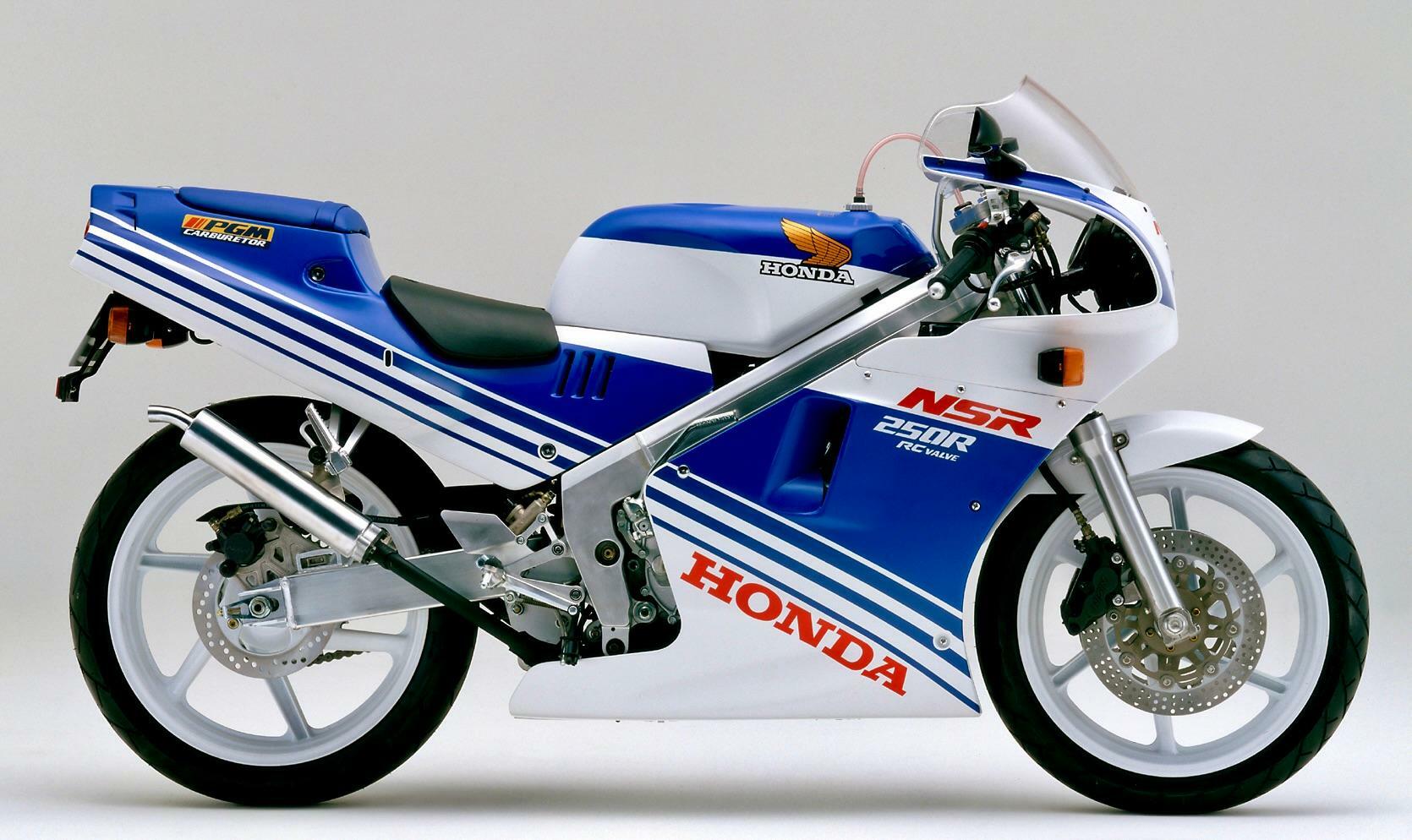 ▲MC18型NSR250R〈1988／画像引用元：本田技研工業〉