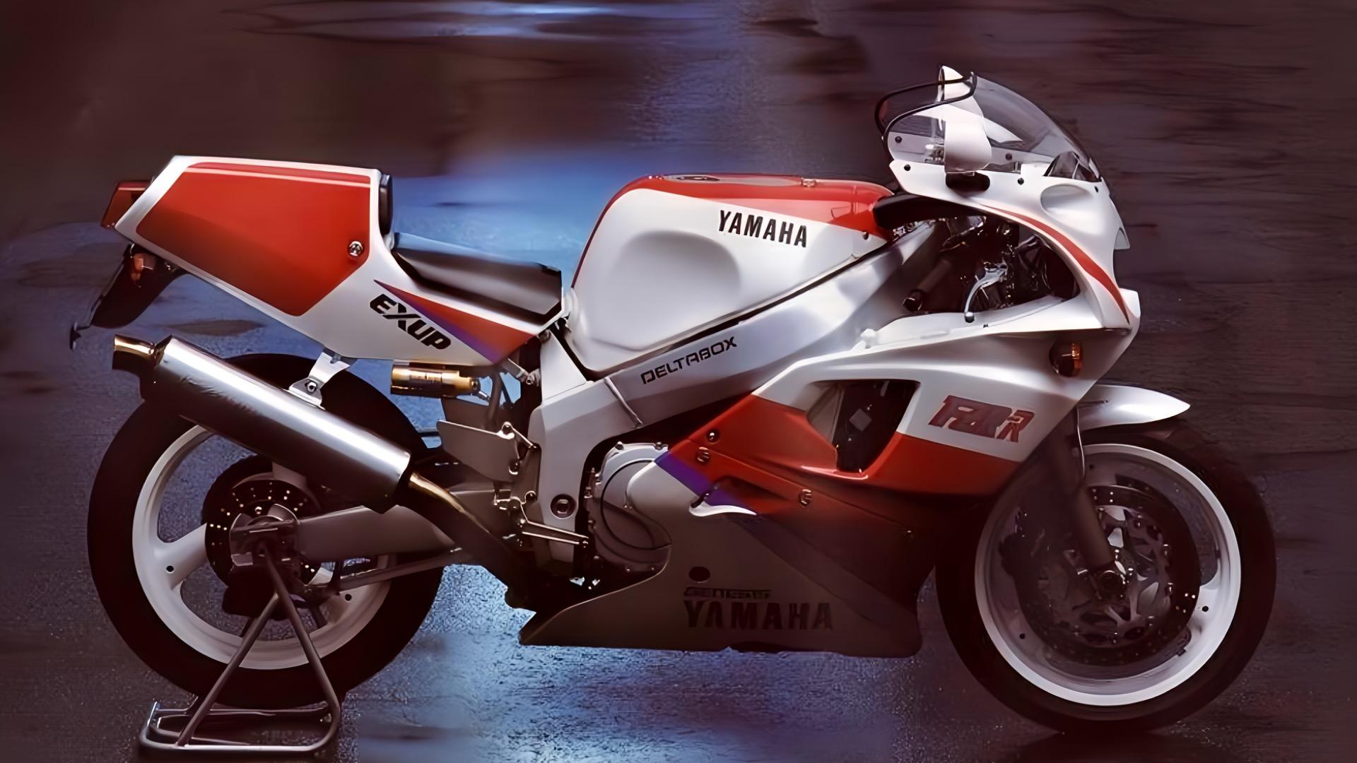 オートバイのあれこれ『RC30にも劣らない“ガチレプリカ”。ヤマハ オートバイのあれこれ『RC30にも劣らない“ガチレプリカ”。ヤマハ